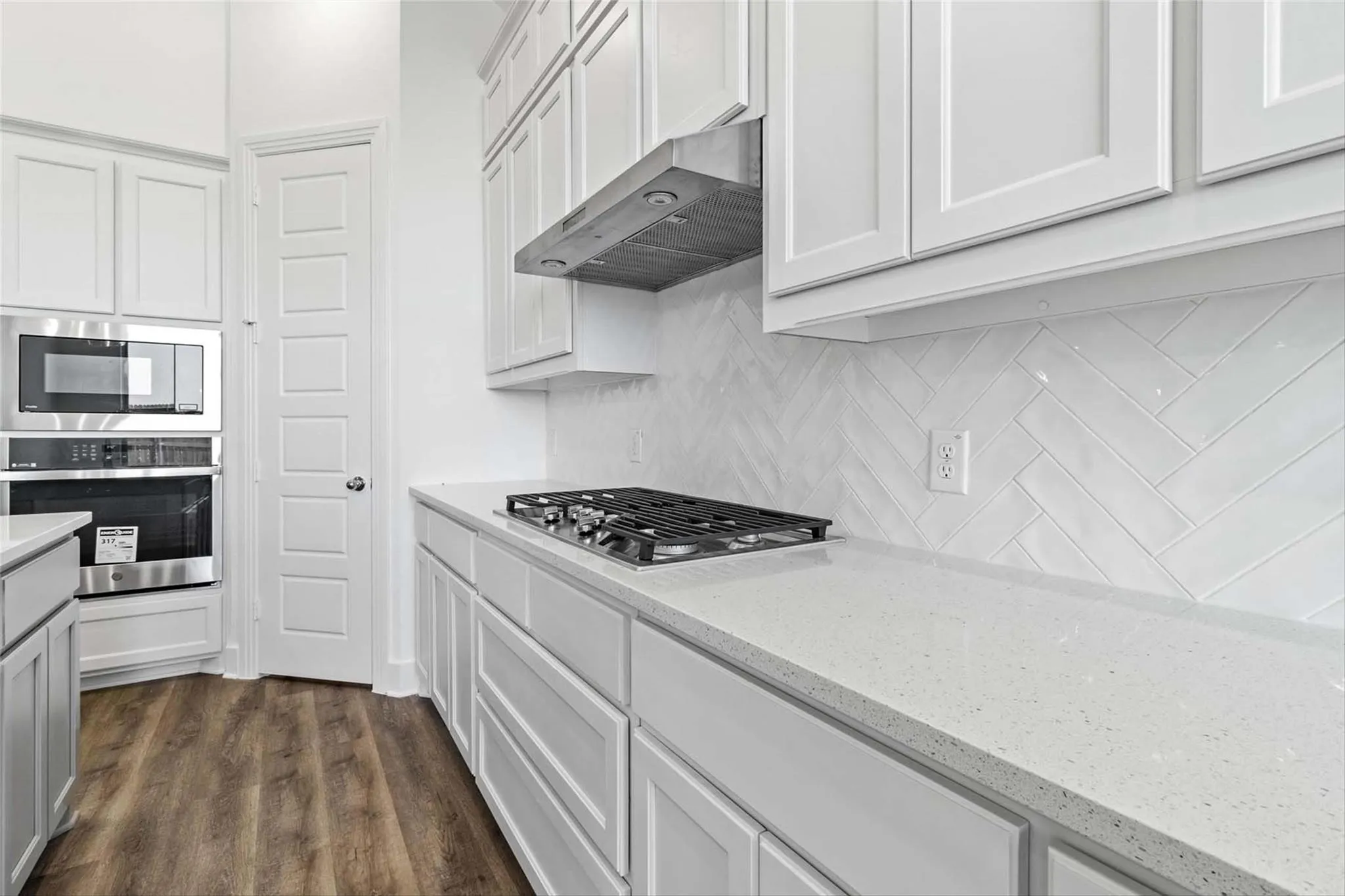 Single Family Residence For Sale in Rockwall County , 4016 Grotto Drive, Royse City, Texas 75189, 4 Bedroom, 3 Bathroom, 2 Garage spaces, 2,128 Sqft, built in 2023, mls#21340521, Real Estate Agent in Royse City, Homes For Sale in Rockwall county, Homes For Sale in Royse City, Realtor in Royse City Texas, Real Estate Brokerage Independent Realty Texas, Luminita Cordes Realtor