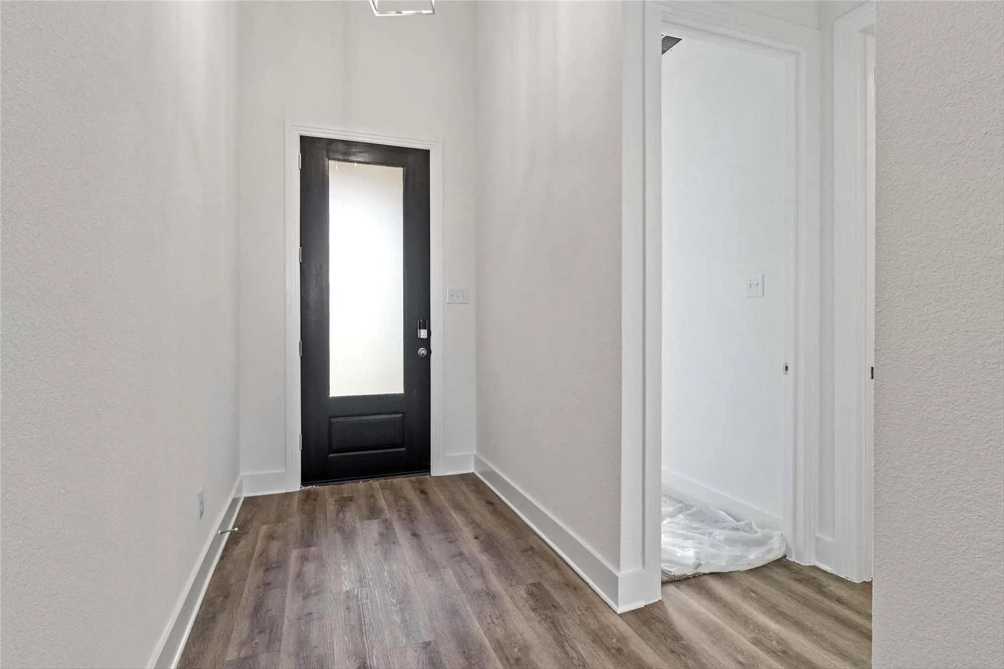Single Family Residence For Sale in Rockwall County , 4016 Grotto Drive, Royse City, Texas 75189, 4 Bedroom, 3 Bathroom, 2 Garage spaces, 2,128 Sqft, built in 2023, mls#21340521, Real Estate Agent in Royse City, Homes For Sale in Rockwall county, Homes For Sale in Royse City, Realtor in Royse City Texas, Real Estate Brokerage Independent Realty Texas, Luminita Cordes Realtor