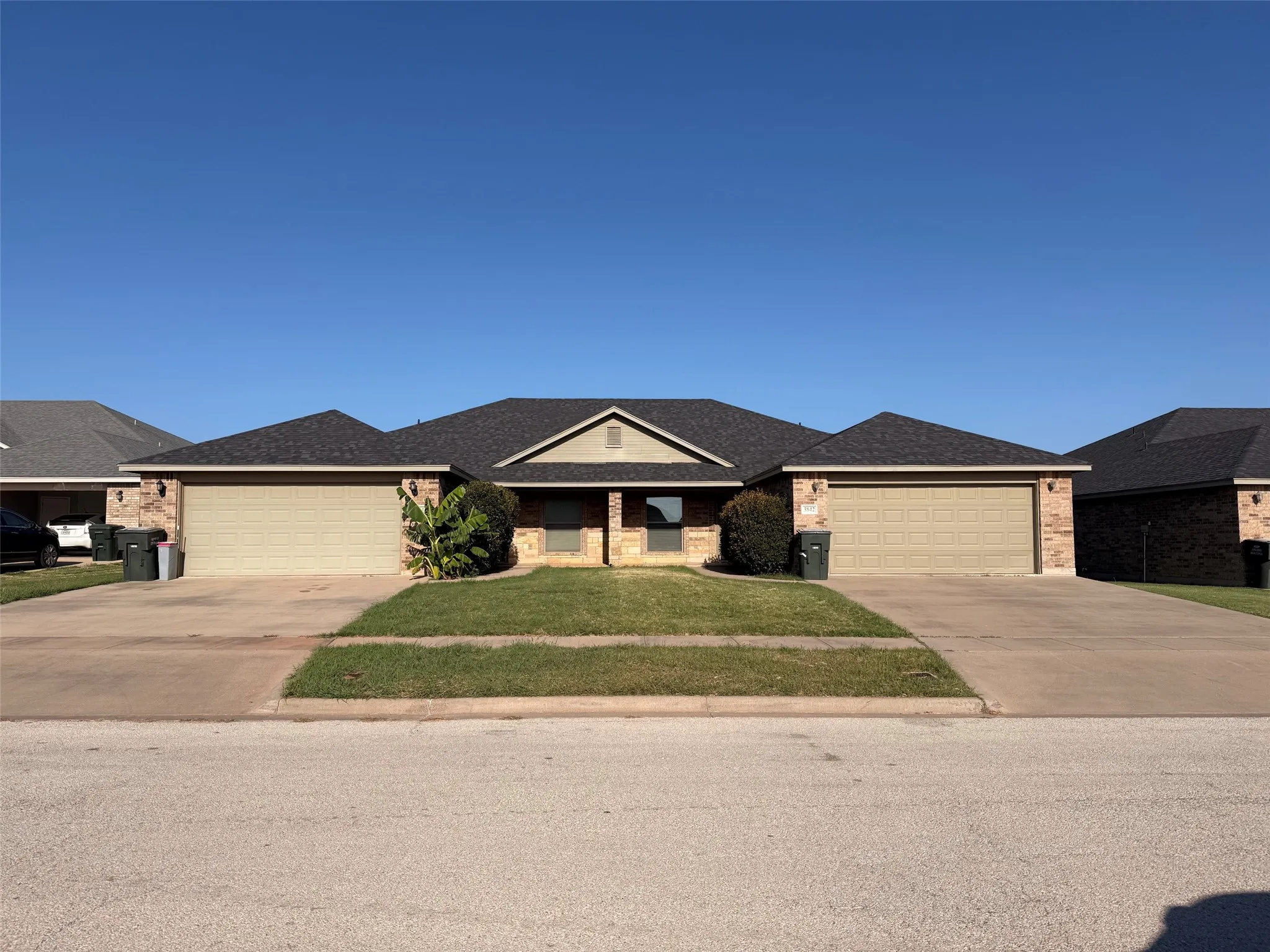 Duplex For Sale in Taylor County , 3844 Carrera Lane, Abilene, Texas 79602, 6 Bedroom, 4 Bathroom, 2 Garage spaces, 0 Sqft, built in 2013, mls#21346227, Real Estate Agent in Abilene, Homes For Sale in Taylor county, Homes For Sale in Abilene, Realtor in Abilene Texas, Real Estate Brokerage Independent Realty Texas, Luminita Cordes Realtor