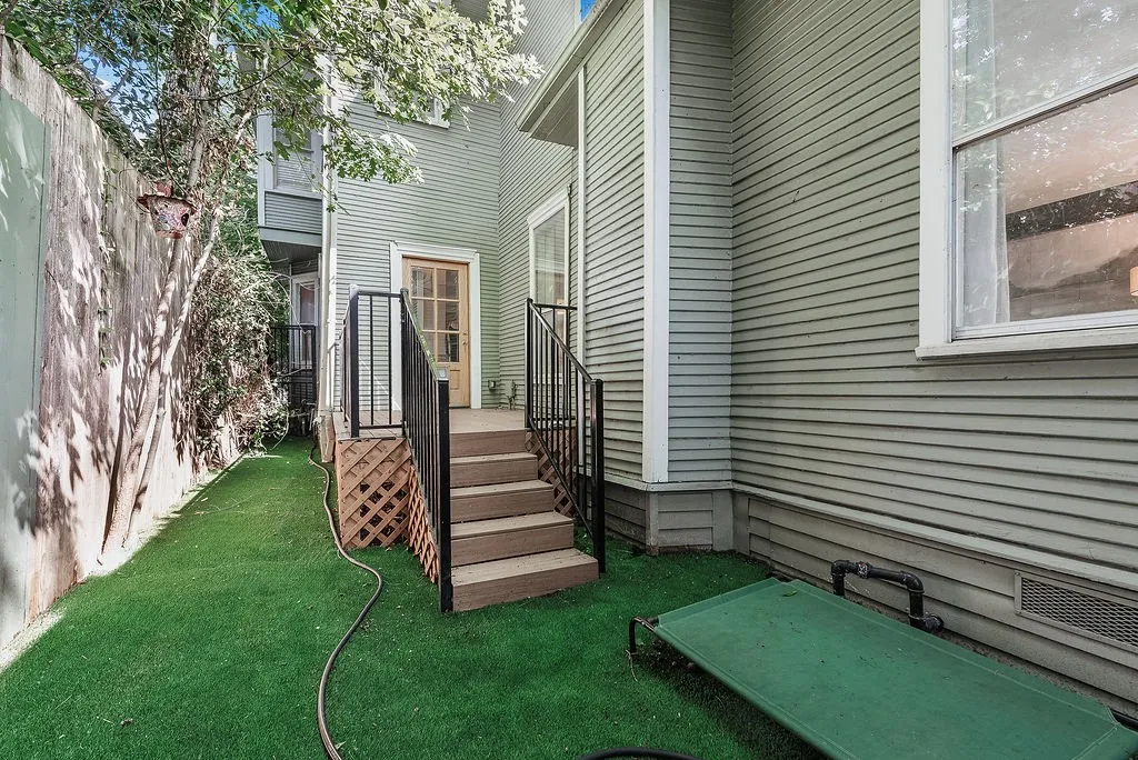 Single Family Residence For Sale in Dallas County , 4710 Swiss Avenue, Dallas, Texas 75204, 4 Bedroom, 3 Bathroom, Garage spaces, 3,004 Sqft, built in 1909, mls#21345497, Real Estate Agent in Dallas, Homes For Sale in Dallas county, Homes For Sale in Dallas, Realtor in Dallas Texas, Real Estate Brokerage Independent Realty Texas, Luminita Cordes Realtor