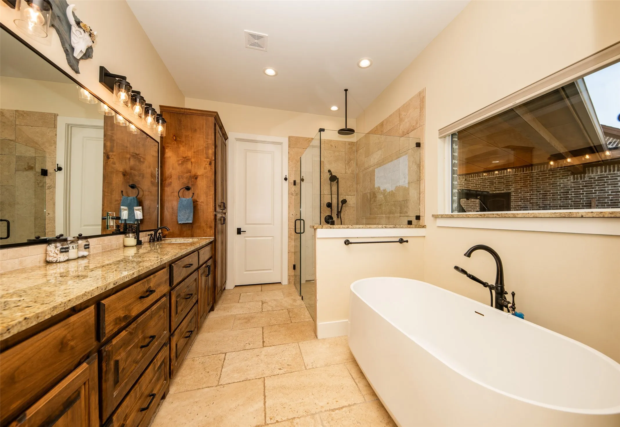 Farm For Sale in Wise County , 344 County Road 1660, Chico, Texas 76431, 4 Bedroom, 4 Bathroom, 6 Garage spaces, 3,648 Sqft, built in 2022, mls#21346317, Real Estate Agent in Chico, Homes For Sale in Wise county, Homes For Sale in Chico, Realtor in Chico Texas, Real Estate Brokerage Independent Realty Texas, Luminita Cordes Realtor