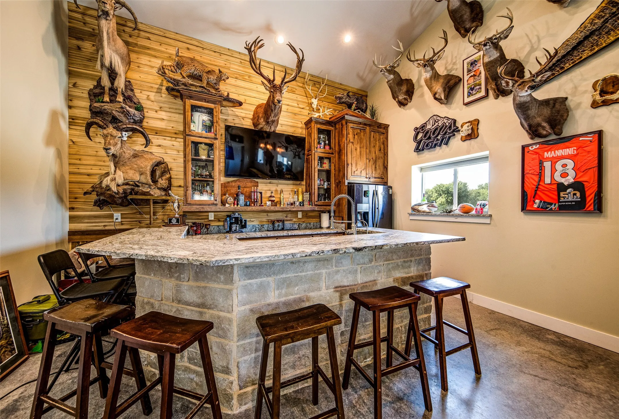 Farm For Sale in Wise County , 344 County Road 1660, Chico, Texas 76431, 4 Bedroom, 4 Bathroom, 6 Garage spaces, 3,648 Sqft, built in 2022, mls#21346317, Real Estate Agent in Chico, Homes For Sale in Wise county, Homes For Sale in Chico, Realtor in Chico Texas, Real Estate Brokerage Independent Realty Texas, Luminita Cordes Realtor