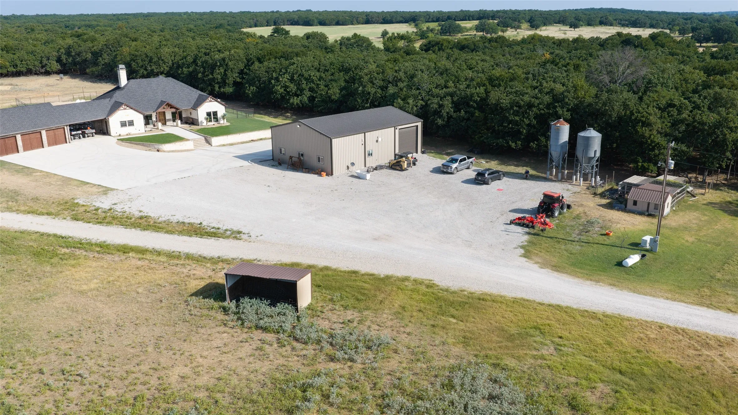 Farm For Sale in Wise County , 344 County Road 1660, Chico, Texas 76431, 4 Bedroom, 4 Bathroom, 6 Garage spaces, 3,648 Sqft, built in 2022, mls#21346317, Real Estate Agent in Chico, Homes For Sale in Wise county, Homes For Sale in Chico, Realtor in Chico Texas, Real Estate Brokerage Independent Realty Texas, Luminita Cordes Realtor