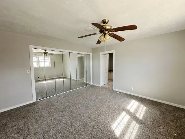 Single Family Residence For Sale in Hansford County , 321 Barkley Street, Spearman, Texas 79081, 3 Bedroom, 2 Bathroom, 2 Garage spaces, 2,418 Sqft, built in 1965, mls#21347099, Real Estate Agent in Spearman, Homes For Sale in Hansford county, Homes For Sale in Spearman, Realtor in Spearman Texas, Real Estate Brokerage Independent Realty Texas, Luminita Cordes Realtor