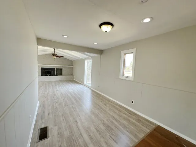 Single Family Residence For Sale in Hansford County , 321 Barkley Street, Spearman, Texas 79081, 3 Bedroom, 2 Bathroom, 2 Garage spaces, 2,418 Sqft, built in 1965, mls#21347099, Real Estate Agent in Spearman, Homes For Sale in Hansford county, Homes For Sale in Spearman, Realtor in Spearman Texas, Real Estate Brokerage Independent Realty Texas, Luminita Cordes Realtor