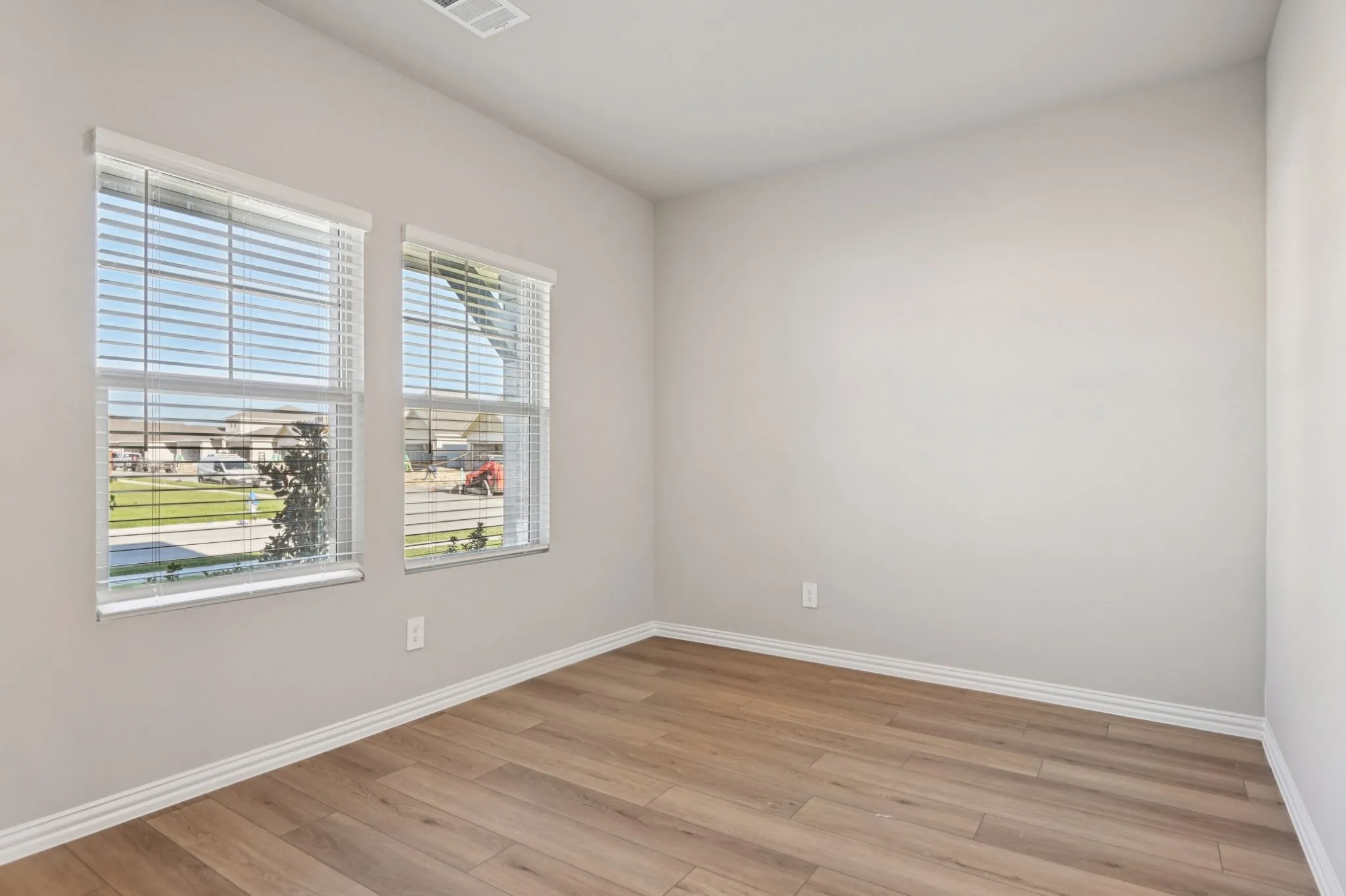 Photo is not of the actual home, but is an inspirational photo of builder’s model home and may depict options, furnishings, and/or decorator features that are not included.