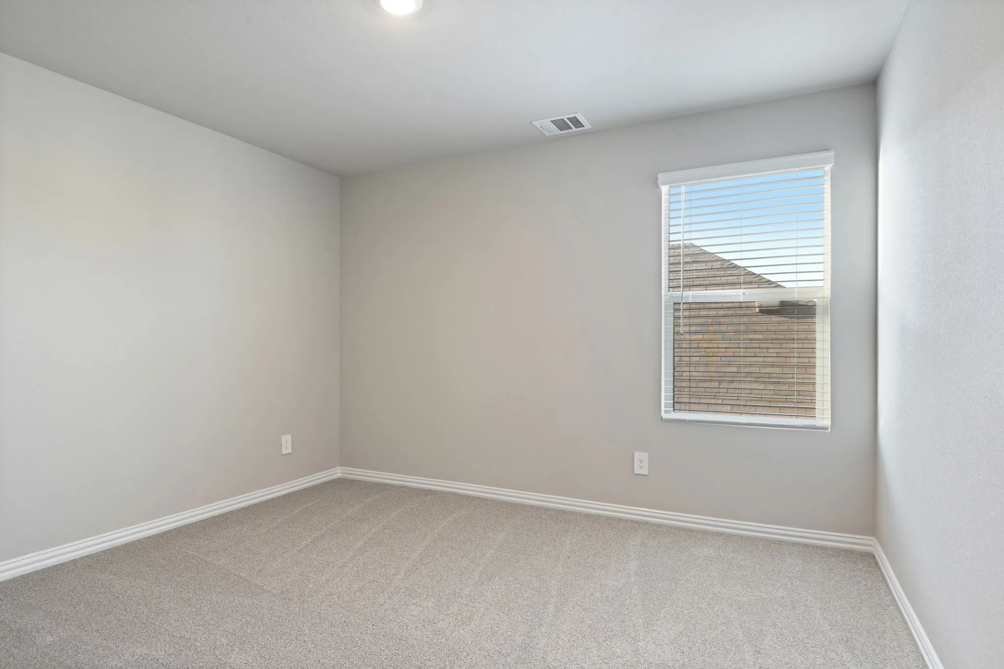 Photo is not of the actual home, but is an inspirational photo of builder’s model home and may depict options, furnishings, and/or decorator features that are not included.