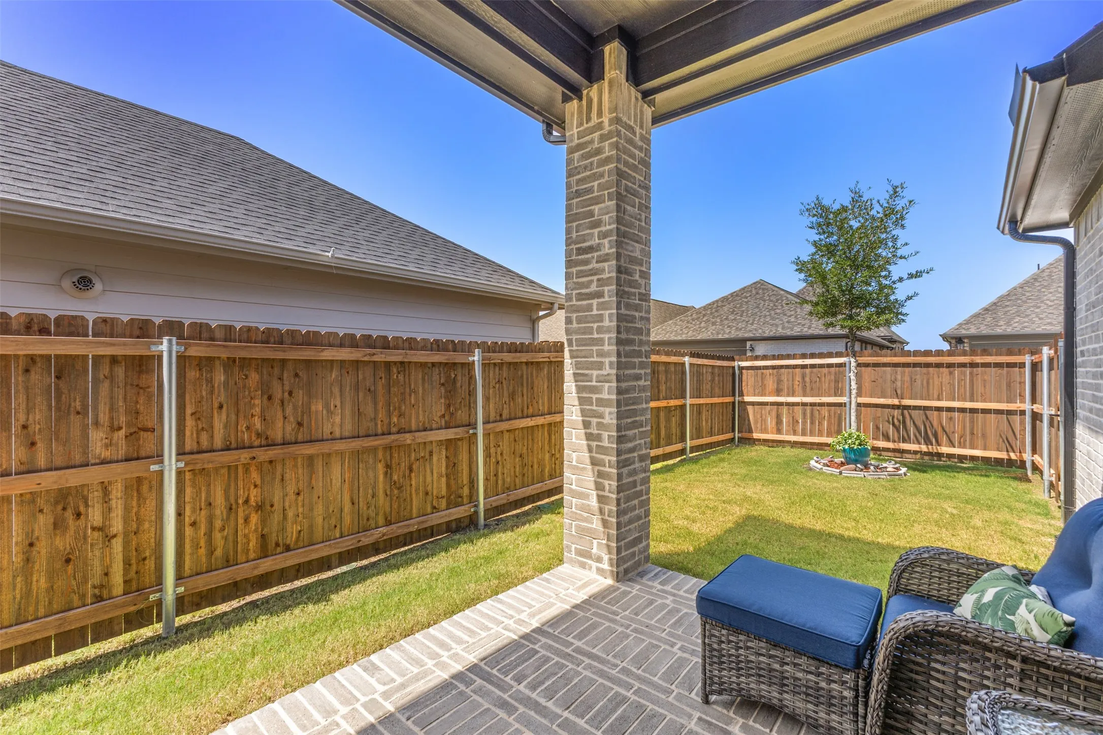 Single Family Residence For Sale in Rockwall County , 2837 Fargo Mews, Fate, Texas 75087, 3 Bedroom, 3 Bathroom, 2 Garage spaces, 2,289 Sqft, built in 2025, mls#21347087, Real Estate Agent in Fate, Homes For Sale in Rockwall county, Homes For Sale in Fate, Realtor in Fate Texas, Real Estate Brokerage Independent Realty Texas, Luminita Cordes Realtor