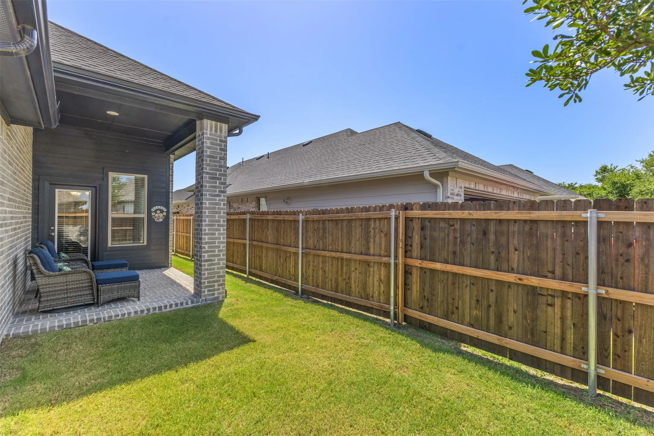 Single Family Residence For Sale in Rockwall County , 2837 Fargo Mews, Fate, Texas 75087, 3 Bedroom, 3 Bathroom, 2 Garage spaces, 2,289 Sqft, built in 2025, mls#21347087, Real Estate Agent in Fate, Homes For Sale in Rockwall county, Homes For Sale in Fate, Realtor in Fate Texas, Real Estate Brokerage Independent Realty Texas, Luminita Cordes Realtor