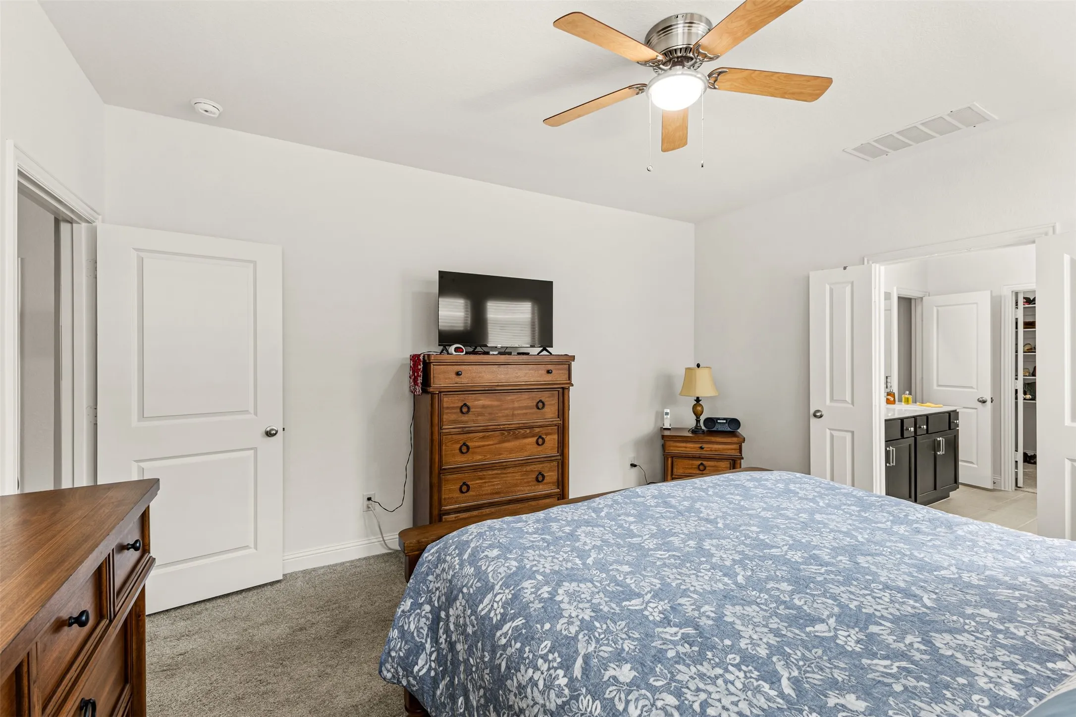 Single Family Residence For Sale in Rockwall County , 2837 Fargo Mews, Fate, Texas 75087, 3 Bedroom, 3 Bathroom, 2 Garage spaces, 2,289 Sqft, built in 2025, mls#21347087, Real Estate Agent in Fate, Homes For Sale in Rockwall county, Homes For Sale in Fate, Realtor in Fate Texas, Real Estate Brokerage Independent Realty Texas, Luminita Cordes Realtor