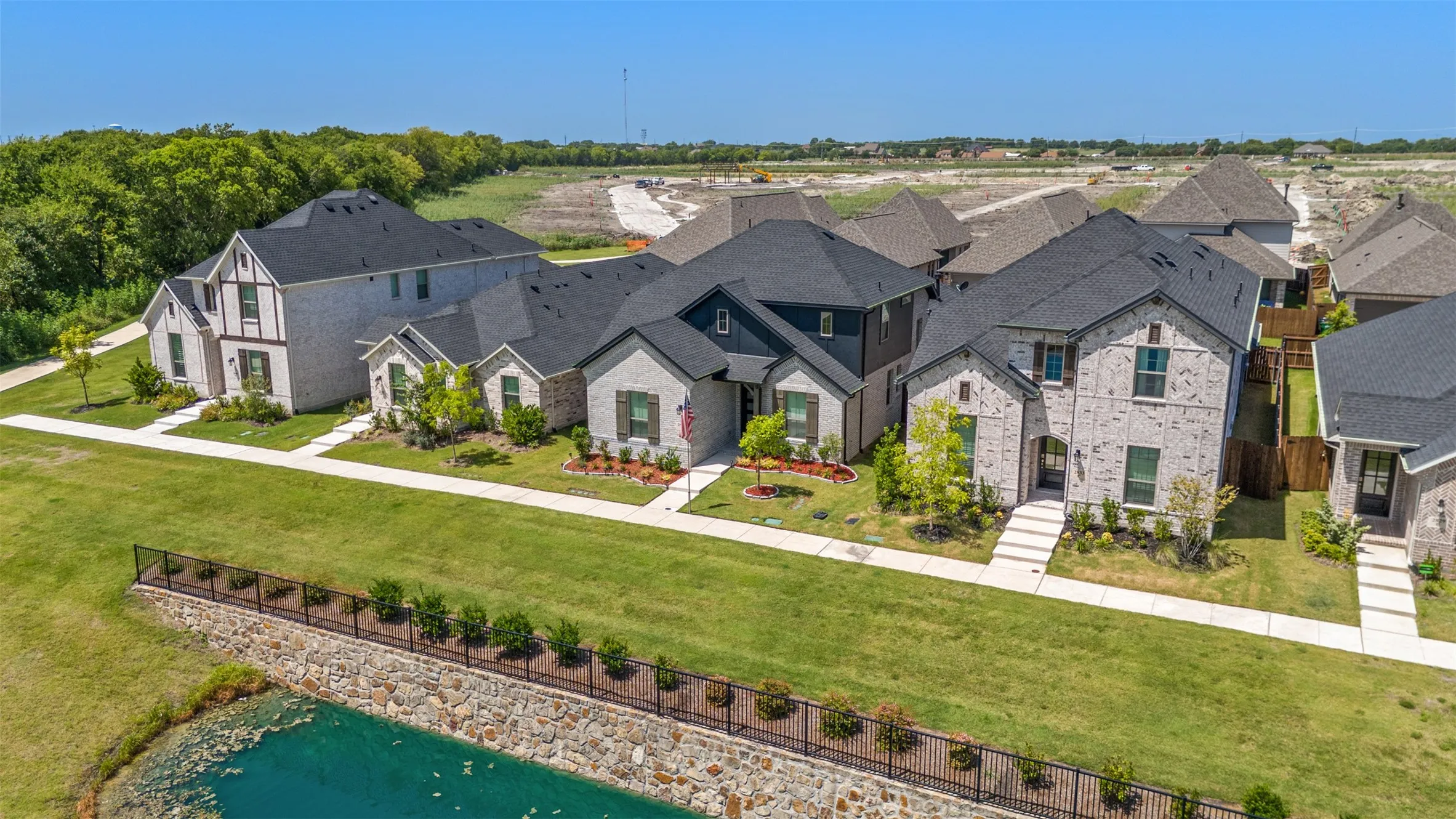 Single Family Residence For Sale in Rockwall County , 2837 Fargo Mews, Fate, Texas 75087, 3 Bedroom, 3 Bathroom, 2 Garage spaces, 2,289 Sqft, built in 2025, mls#21347087, Real Estate Agent in Fate, Homes For Sale in Rockwall county, Homes For Sale in Fate, Realtor in Fate Texas, Real Estate Brokerage Independent Realty Texas, Luminita Cordes Realtor