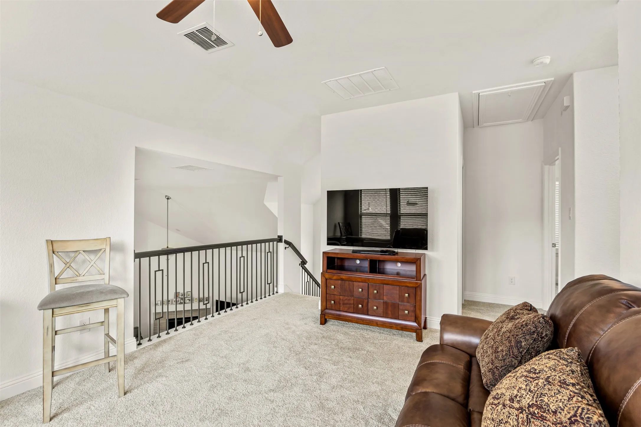 Single Family Residence For Sale in Rockwall County , 2837 Fargo Mews, Fate, Texas 75087, 3 Bedroom, 3 Bathroom, 2 Garage spaces, 2,289 Sqft, built in 2025, mls#21347087, Real Estate Agent in Fate, Homes For Sale in Rockwall county, Homes For Sale in Fate, Realtor in Fate Texas, Real Estate Brokerage Independent Realty Texas, Luminita Cordes Realtor