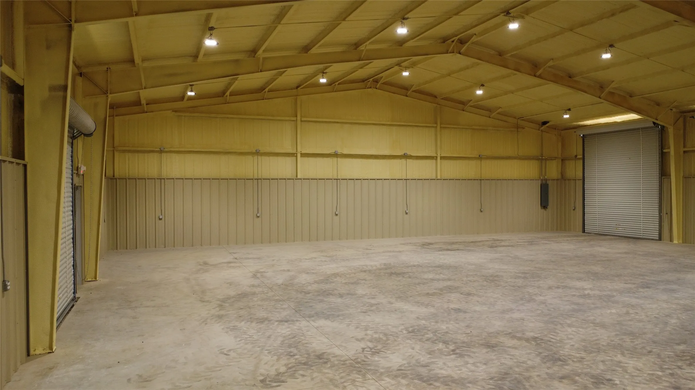 Warehouse For Rent in Kaufman County , 16013 Fm 429, Terrell, Texas 75161, 0, 0, Garage spaces, 0 Sqft, built in 2025, mls#21346754, Real Estate Agent in Terrell, Homes For Rent in Kaufman county, Homes For Rent in Terrell, Realtor in Terrell Texas, Real Estate Brokerage Independent Realty Texas, Luminita Cordes Realtor