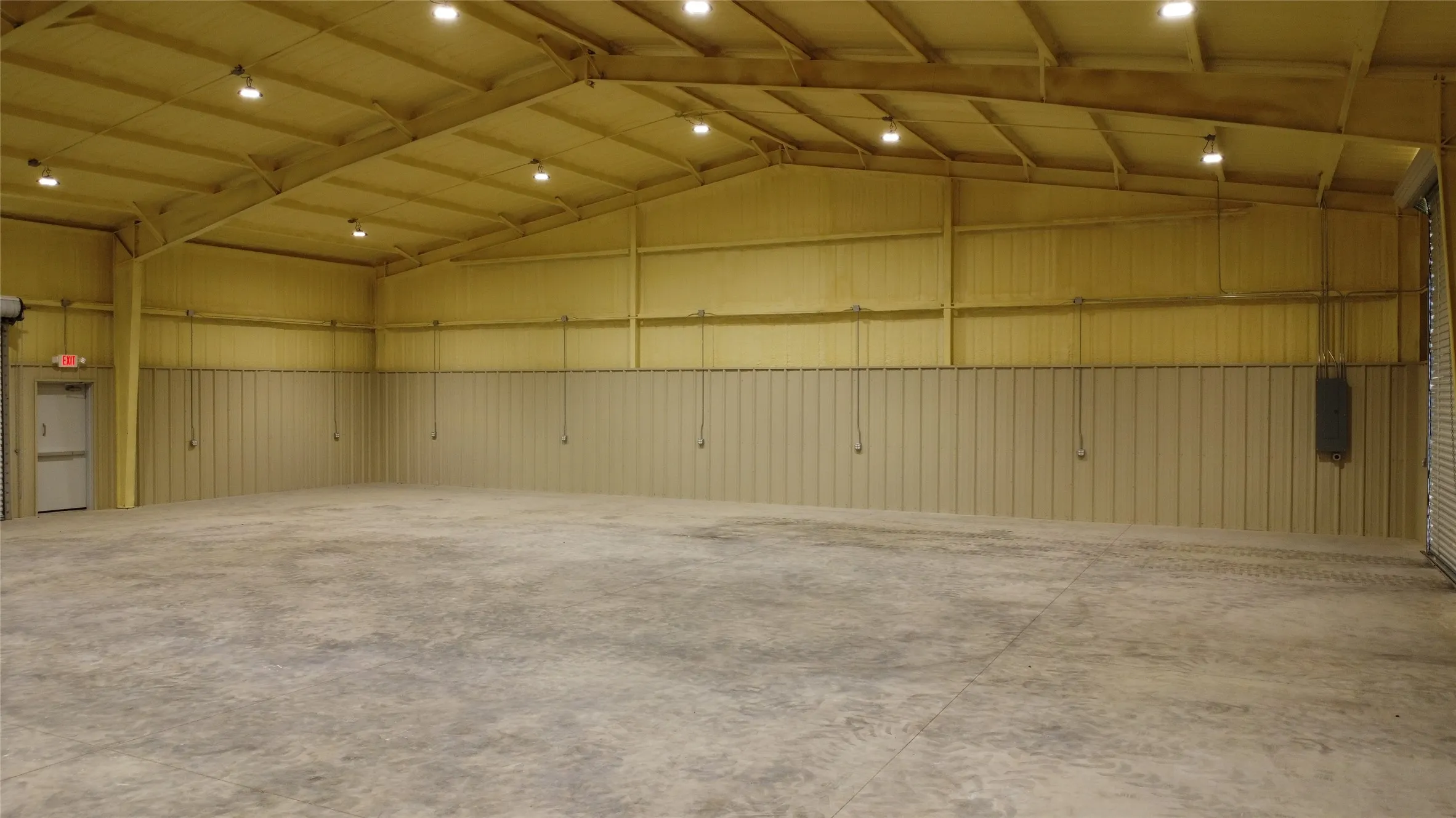 Warehouse For Rent in Kaufman County , 16013 Fm 429, Terrell, Texas 75161, 0, 0, Garage spaces, 0 Sqft, built in 2025, mls#21346754, Real Estate Agent in Terrell, Homes For Rent in Kaufman county, Homes For Rent in Terrell, Realtor in Terrell Texas, Real Estate Brokerage Independent Realty Texas, Luminita Cordes Realtor