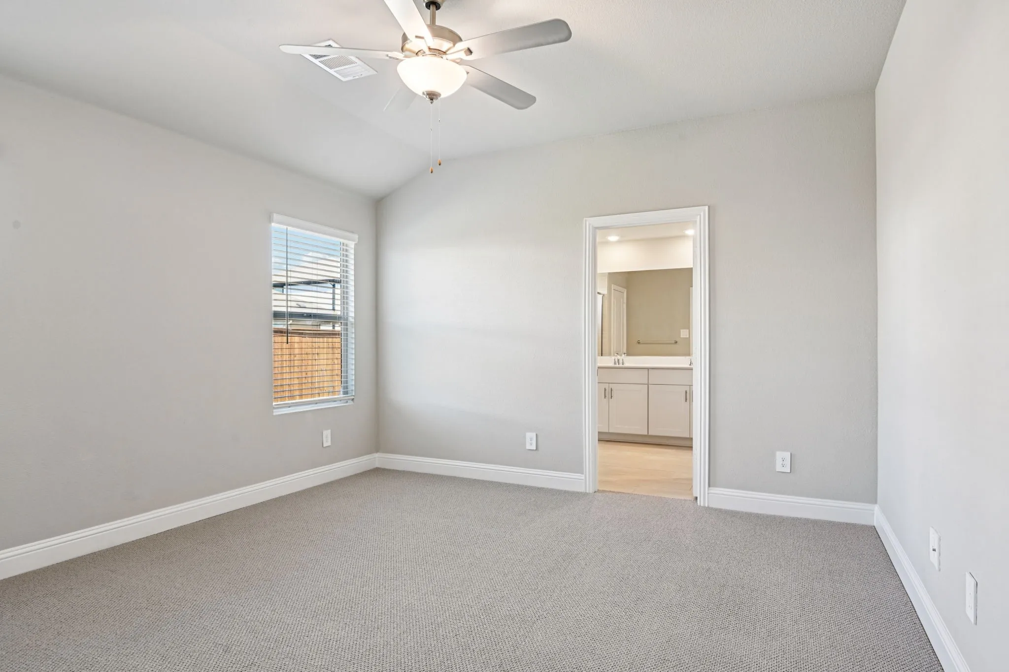Photo is not of the actual home, but is an inspirational photo of builder’s model home and may depict options, furnishings, and/or decorator features that are not included.
