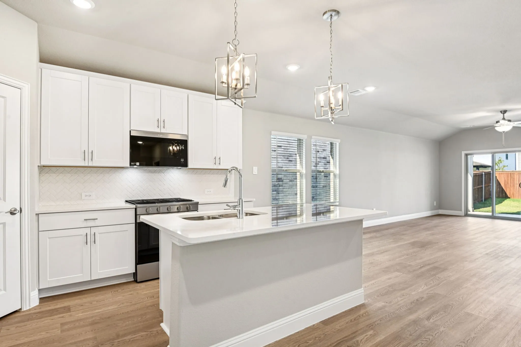 Photo is not of the actual home, but is an inspirational photo of builder’s model home and may depict options, furnishings, and/or decorator features that are not included.
