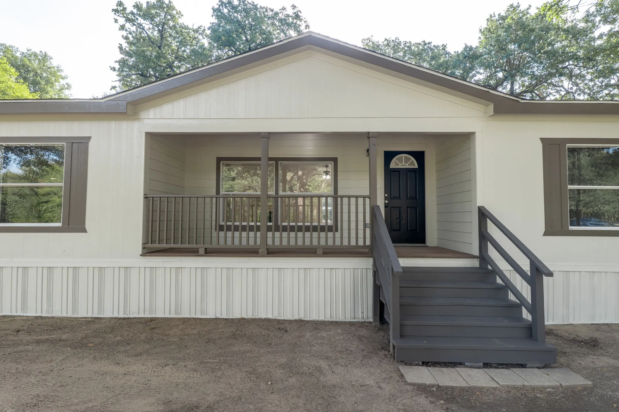Mobile Home For Sale in Freestone County , 151 Private Road 958, Kirvin, Texas 75859, 4 Bedroom, 3 Bathroom, Garage spaces, 2,432 Sqft, built in 2007, mls#21346503, Real Estate Agent in Kirvin, Homes For Sale in Freestone county, Homes For Sale in Kirvin, Realtor in Kirvin Texas, Real Estate Brokerage Independent Realty Texas, Luminita Cordes Realtor