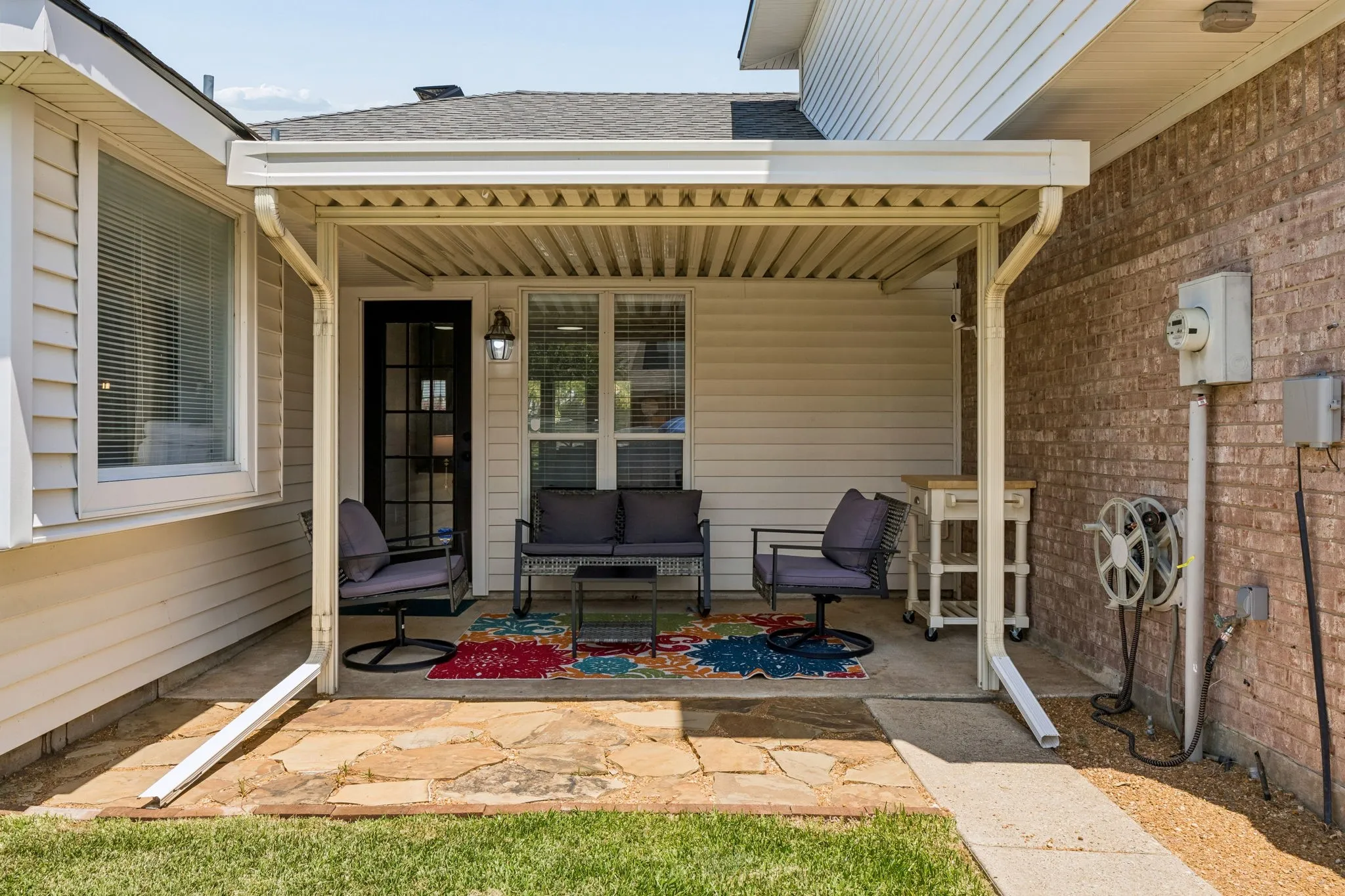 Single Family Residence For Sale in Dallas County , 8510 Hartford Drive, Rowlett, Texas 75089, 5 Bedroom, 3 Bathroom, 2 Garage spaces, 2,227 Sqft, built in 1994, mls#21347052, Real Estate Agent in Rowlett, Homes For Sale in Dallas county, Homes For Sale in Rowlett, Realtor in Rowlett Texas, Real Estate Brokerage Independent Realty Texas, Luminita Cordes Realtor