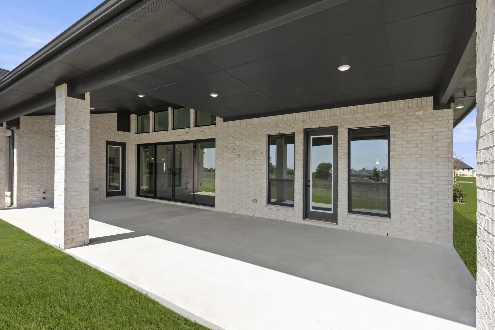 25. 5098 Ivy Bridge - Patio