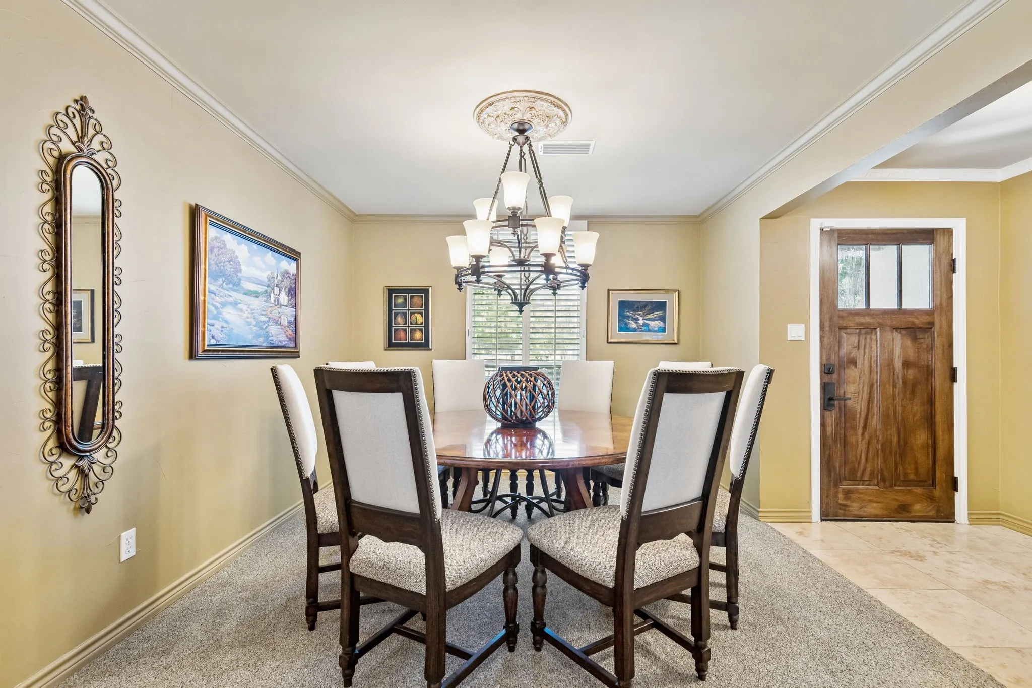 Single Family Residence For Sale in Dallas County , 7118 Winedale Drive, Dallas, Texas 75231, 4 Bedroom, 3 Bathroom, 2 Garage spaces, 2,887 Sqft, built in 1976, mls#21345713, Real Estate Agent in Dallas, Homes For Sale in Dallas county, Homes For Sale in Dallas, Realtor in Dallas Texas, Real Estate Brokerage Independent Realty Texas, Luminita Cordes Realtor