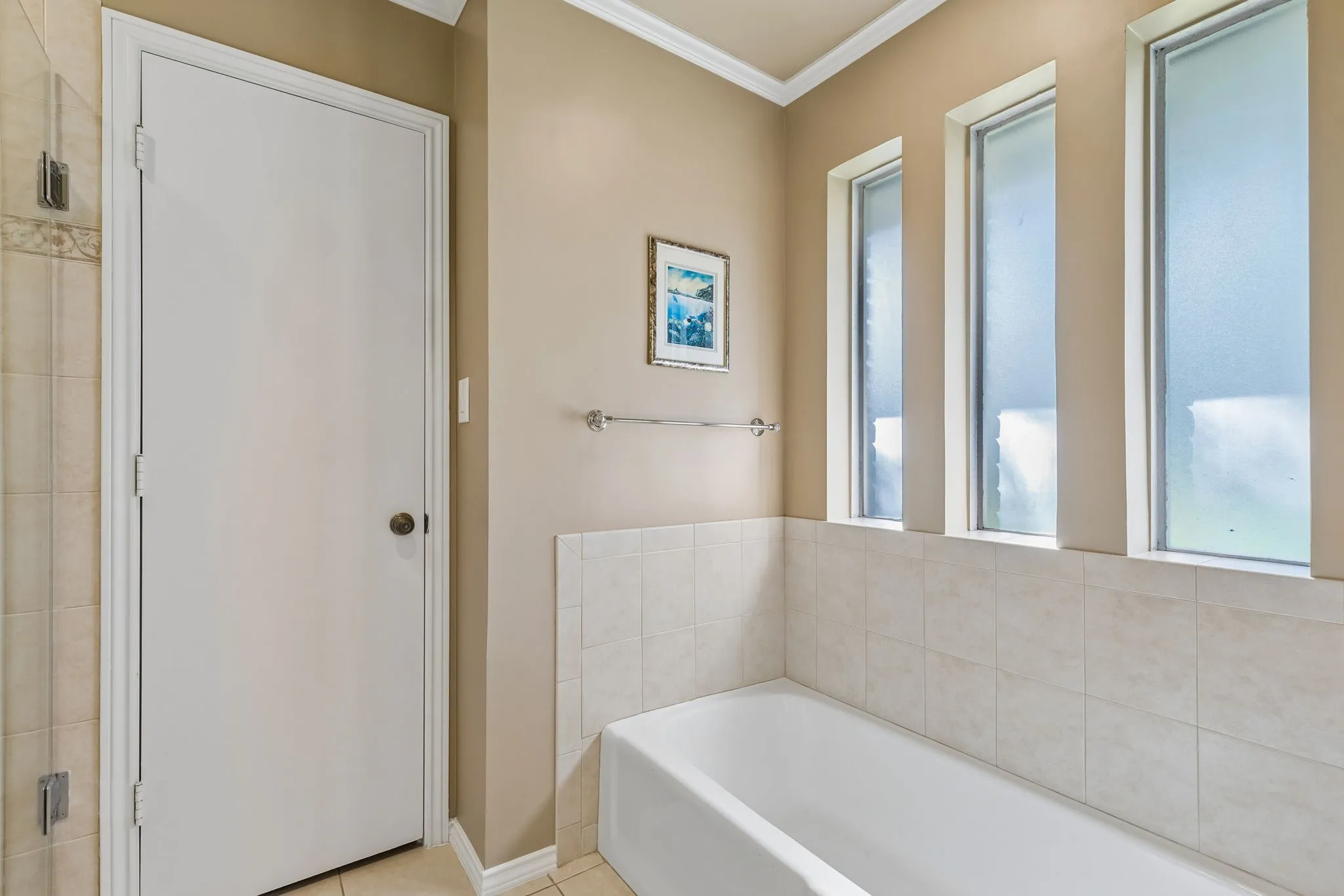 Single Family Residence For Sale in Dallas County , 7118 Winedale Drive, Dallas, Texas 75231, 4 Bedroom, 3 Bathroom, 2 Garage spaces, 2,887 Sqft, built in 1976, mls#21345713, Real Estate Agent in Dallas, Homes For Sale in Dallas county, Homes For Sale in Dallas, Realtor in Dallas Texas, Real Estate Brokerage Independent Realty Texas, Luminita Cordes Realtor
