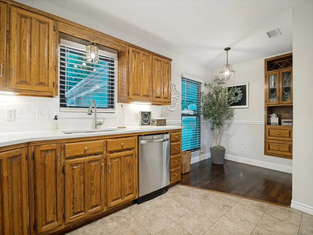 Breakfast nook off the kitchen is the perfect place for your morning beverage when the weather doesn't permit sitting outside of the covered back patio.