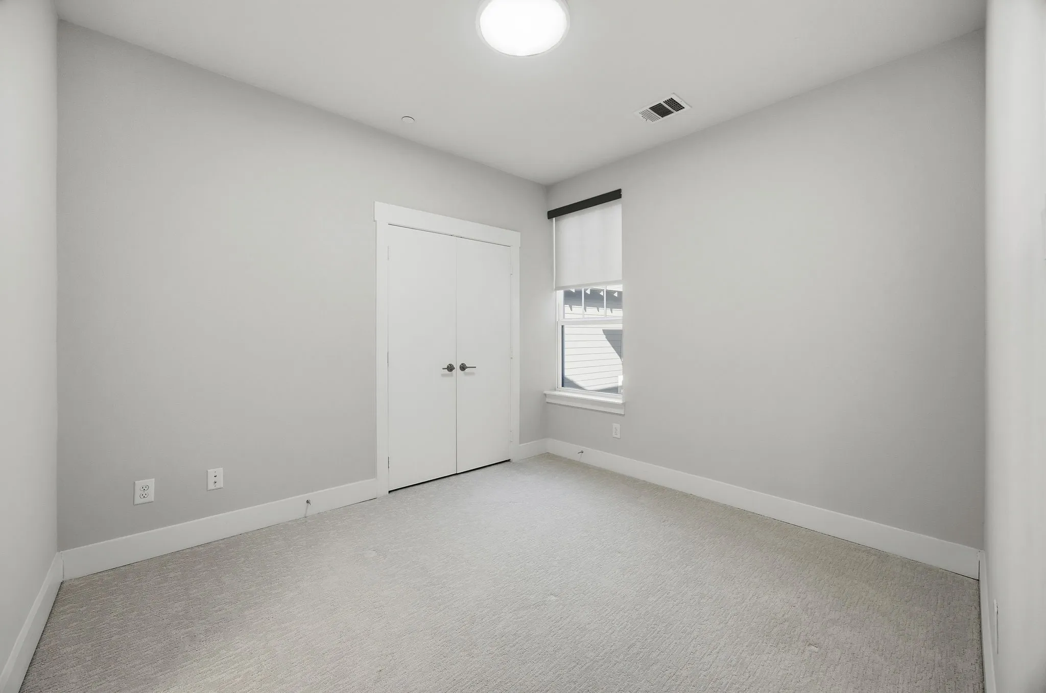 Condominium For Sale in Dallas County , 625 N Tyler Street 402, Dallas, Texas 75208, 2 Bedroom, 3 Bathroom, 2 Garage spaces, 2,163 Sqft, built in 2020, Price $499,000, mls#21345091, Real Estate Agent in Dallas, Homes For Sale in Dallas county, Homes For Sale in Dallas, Realtor in Dallas Texas, Real Estate Brokerage Independent Realty Texas, Luminita Cordes Realtor