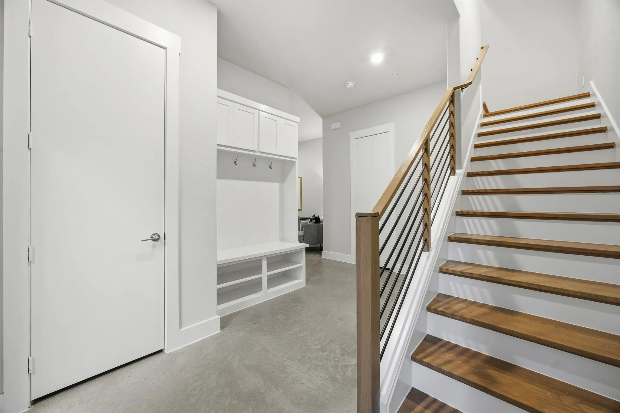 Condominium For Sale in Dallas County , 625 N Tyler Street 402, Dallas, Texas 75208, 2 Bedroom, 3 Bathroom, 2 Garage spaces, 2,163 Sqft, built in 2020, Price $499,000, mls#21345091, Real Estate Agent in Dallas, Homes For Sale in Dallas county, Homes For Sale in Dallas, Realtor in Dallas Texas, Real Estate Brokerage Independent Realty Texas, Luminita Cordes Realtor
