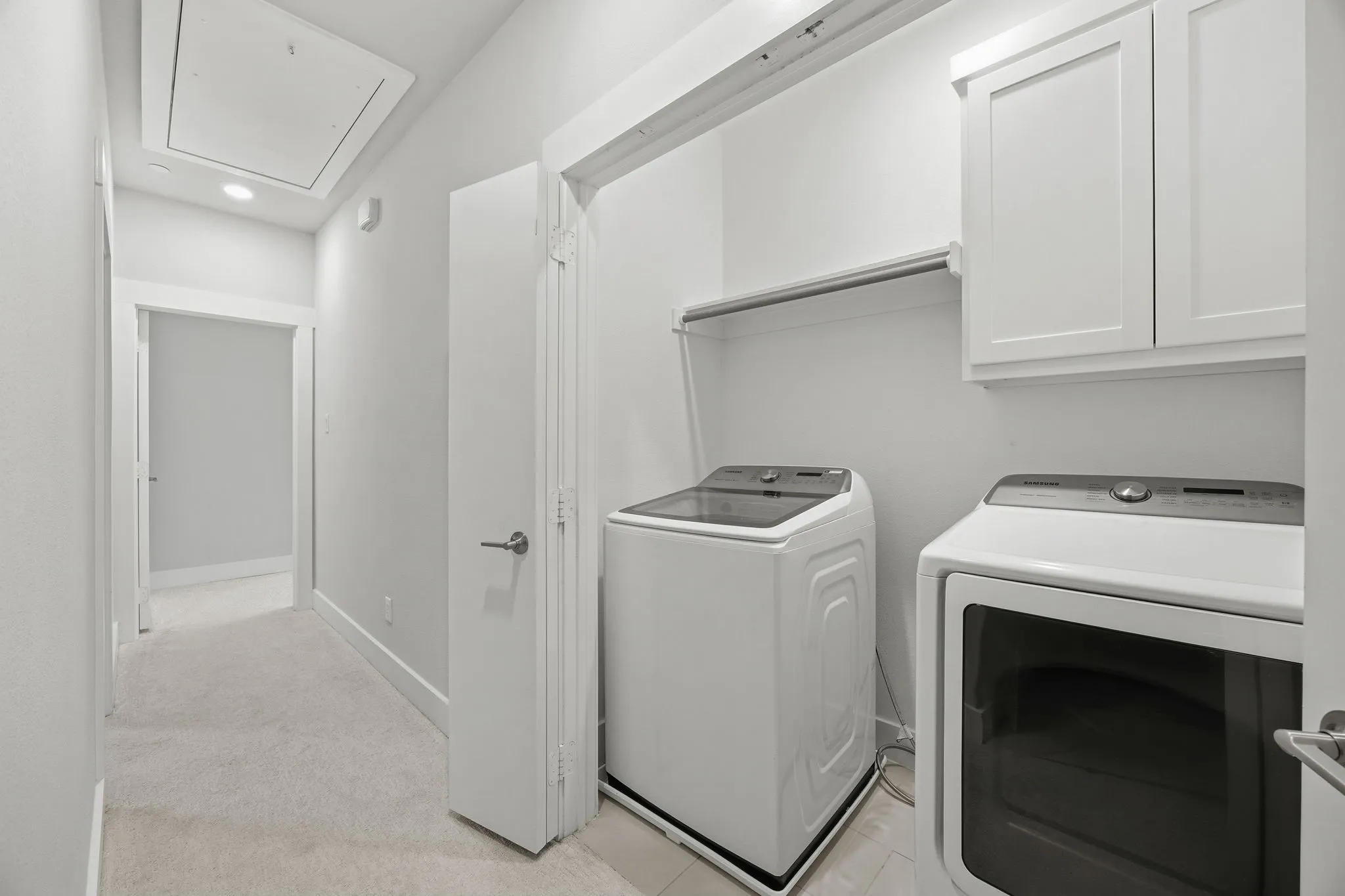 Condominium For Sale in Dallas County , 625 N Tyler Street 402, Dallas, Texas 75208, 2 Bedroom, 3 Bathroom, 2 Garage spaces, 2,163 Sqft, built in 2020, Price $499,000, mls#21345091, Real Estate Agent in Dallas, Homes For Sale in Dallas county, Homes For Sale in Dallas, Realtor in Dallas Texas, Real Estate Brokerage Independent Realty Texas, Luminita Cordes Realtor
