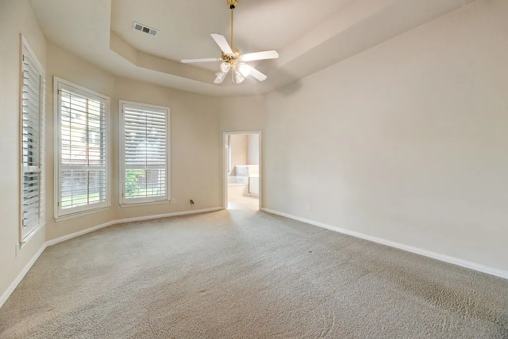 Single Family Residence For Sale in Collin County , 11781 Humberside Drive, Frisco, Texas 75035, 3 Bedroom, 2 Bathroom, 2 Garage spaces, 2,454 Sqft, built in 2000, mls#21324276, Real Estate Agent in Frisco, Homes For Sale in Collin county, Homes For Sale in Frisco, Realtor in Frisco Texas, Real Estate Brokerage Independent Realty Texas, Luminita Cordes Realtor