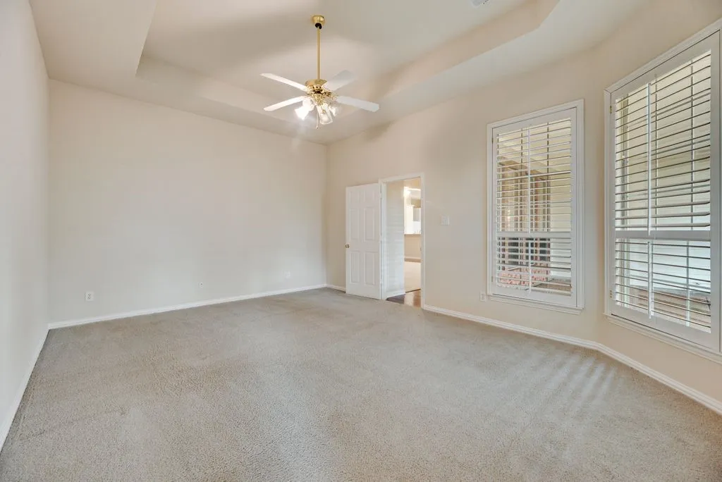 Single Family Residence For Sale in Collin County , 11781 Humberside Drive, Frisco, Texas 75035, 3 Bedroom, 2 Bathroom, 2 Garage spaces, 2,454 Sqft, built in 2000, mls#21324276, Real Estate Agent in Frisco, Homes For Sale in Collin county, Homes For Sale in Frisco, Realtor in Frisco Texas, Real Estate Brokerage Independent Realty Texas, Luminita Cordes Realtor