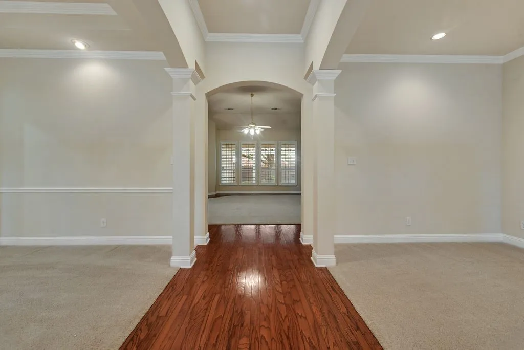 Single Family Residence For Sale in Collin County , 11781 Humberside Drive, Frisco, Texas 75035, 3 Bedroom, 2 Bathroom, 2 Garage spaces, 2,454 Sqft, built in 2000, mls#21324276, Real Estate Agent in Frisco, Homes For Sale in Collin county, Homes For Sale in Frisco, Realtor in Frisco Texas, Real Estate Brokerage Independent Realty Texas, Luminita Cordes Realtor