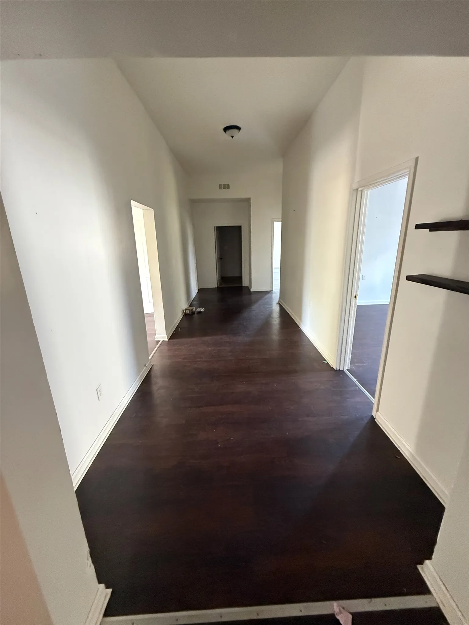 Single Family Residence For Sale in Fannin County , 610 W 6th Street, Bonham, Texas 75418, 5 Bedrooms, 3 Bathrooms, Garage spaces, 3,282 Sqft, built in 1897, Price $225,900, mls#21347041, Real Estate Agent in Bonham, Homes For Sale in Fannin county, Homes For Sale in Bonham, Realtor in Bonham Texas, Real Estate Brokerage Independent Realty Texas, Luminita Cordes Realtor