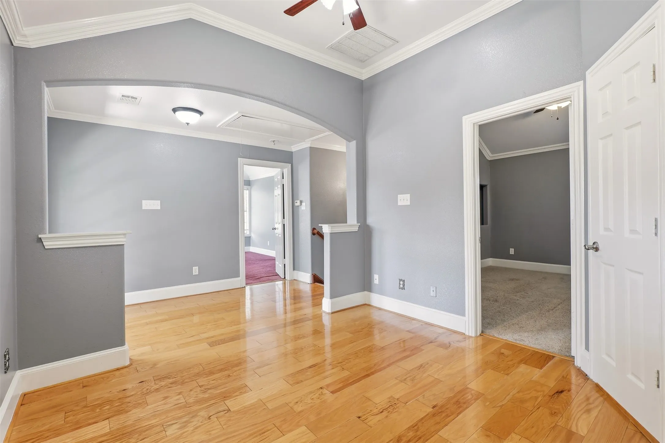 Duplex For Sale in Dallas County , 3129 New Haven Street, Irving, Texas 75062, 5 Bedroom, 4 Bathroom, 2 Garage spaces, 0 Sqft, built in 1953, mls#21347127, Real Estate Agent in Irving, Homes For Sale in Dallas county, Homes For Sale in Irving, Realtor in Irving Texas, Real Estate Brokerage Independent Realty Texas, Luminita Cordes Realtor