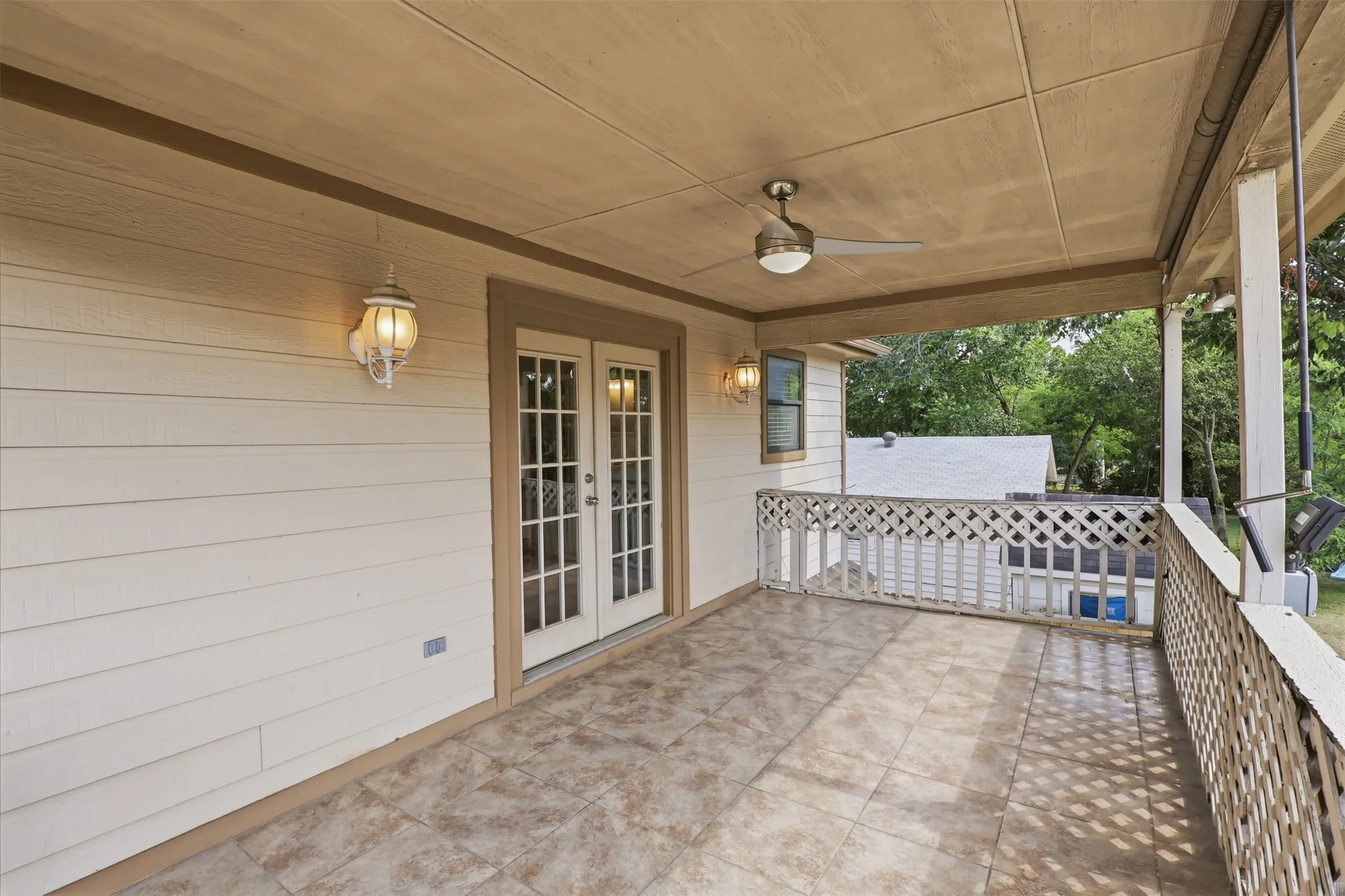 Duplex For Sale in Dallas County , 3129 New Haven Street, Irving, Texas 75062, 5 Bedroom, 4 Bathroom, 2 Garage spaces, 0 Sqft, built in 1953, mls#21347127, Real Estate Agent in Irving, Homes For Sale in Dallas county, Homes For Sale in Irving, Realtor in Irving Texas, Real Estate Brokerage Independent Realty Texas, Luminita Cordes Realtor