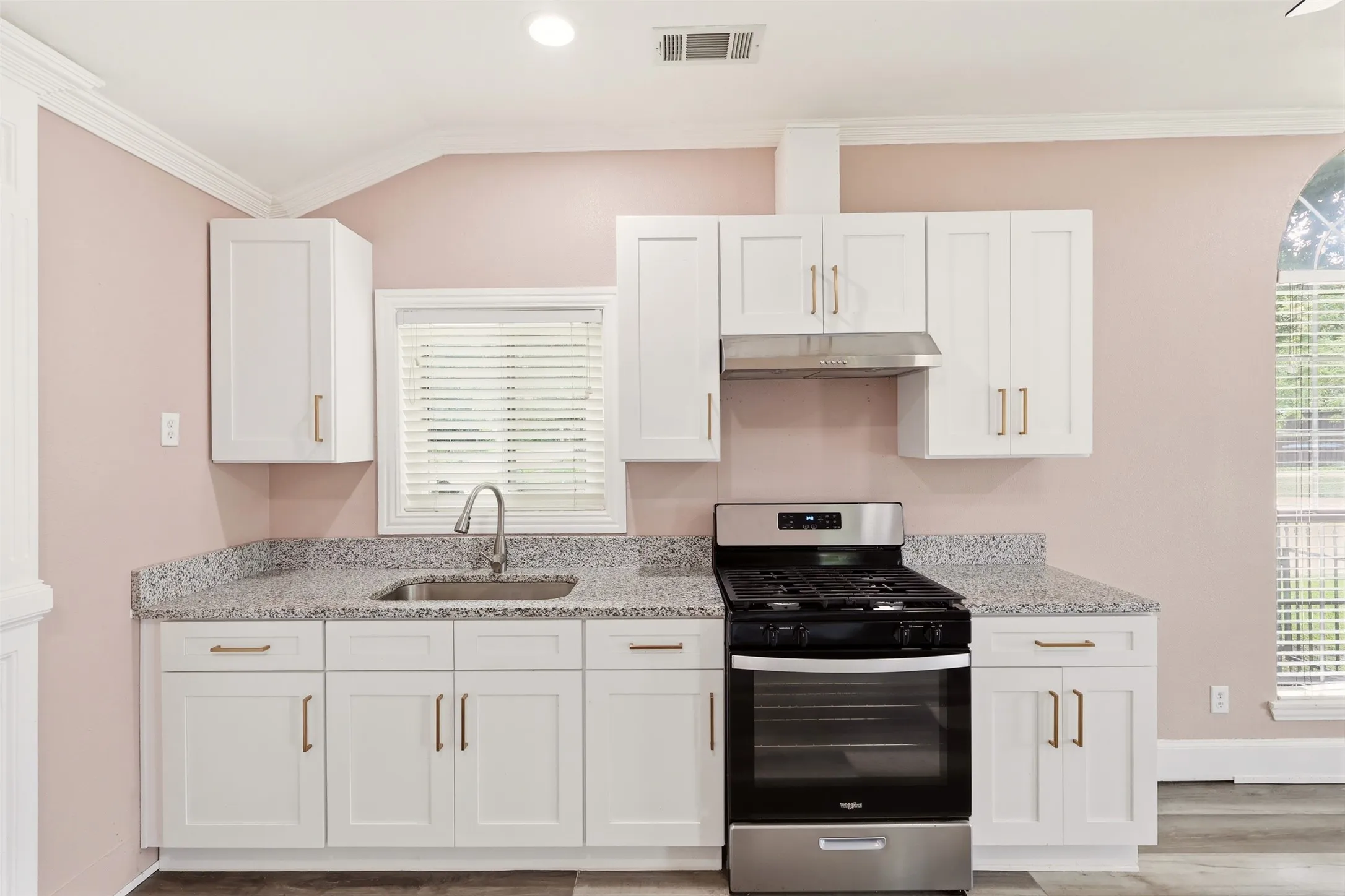 Duplex For Sale in Dallas County , 3129 New Haven Street, Irving, Texas 75062, 5 Bedroom, 4 Bathroom, 2 Garage spaces, 0 Sqft, built in 1953, mls#21347127, Real Estate Agent in Irving, Homes For Sale in Dallas county, Homes For Sale in Irving, Realtor in Irving Texas, Real Estate Brokerage Independent Realty Texas, Luminita Cordes Realtor