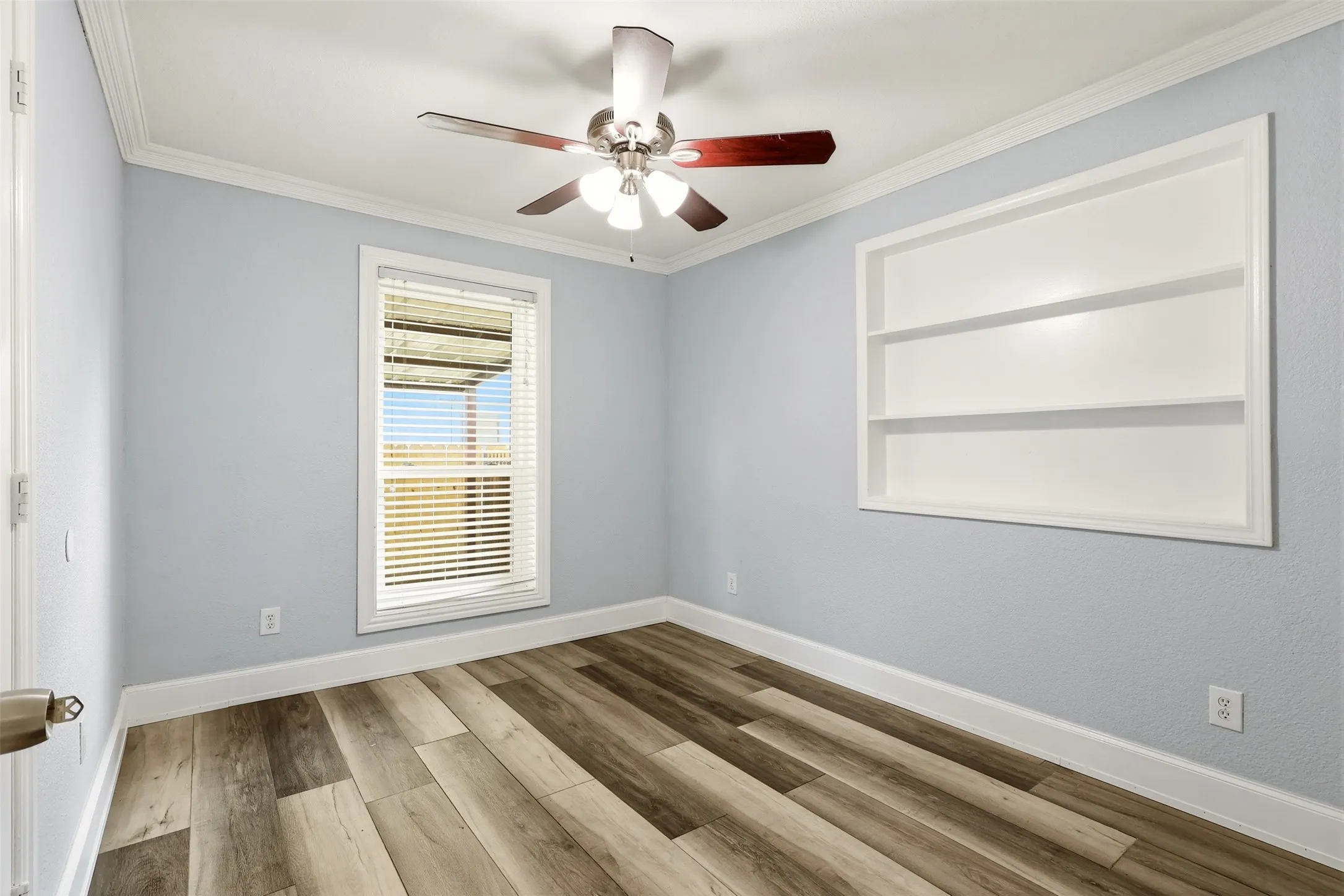 Duplex For Sale in Dallas County , 3129 New Haven Street, Irving, Texas 75062, 5 Bedroom, 4 Bathroom, 2 Garage spaces, 0 Sqft, built in 1953, mls#21347127, Real Estate Agent in Irving, Homes For Sale in Dallas county, Homes For Sale in Irving, Realtor in Irving Texas, Real Estate Brokerage Independent Realty Texas, Luminita Cordes Realtor