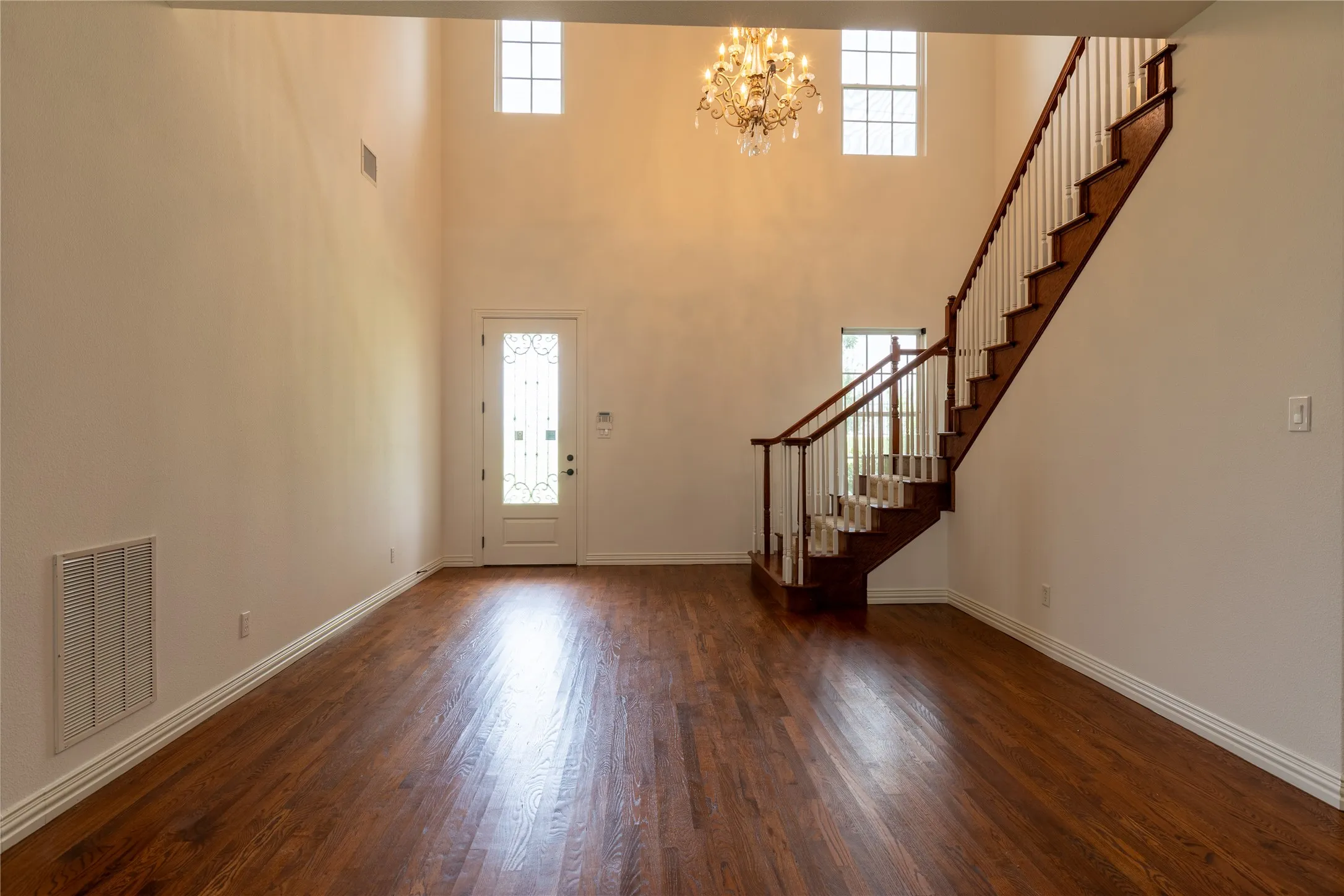 Single Family Residence For Sale in Dallas County , 2801 Vinson Road, Wylie, Texas 75098, 5 Bedroom, 5 Bathroom, 3 Garage spaces, 5,940 Sqft, built in 2011, mls#21346939, Real Estate Agent in Wylie, Homes For Sale in Dallas county, Homes For Sale in Wylie, Realtor in Wylie Texas, Real Estate Brokerage Independent Realty Texas, Luminita Cordes Realtor