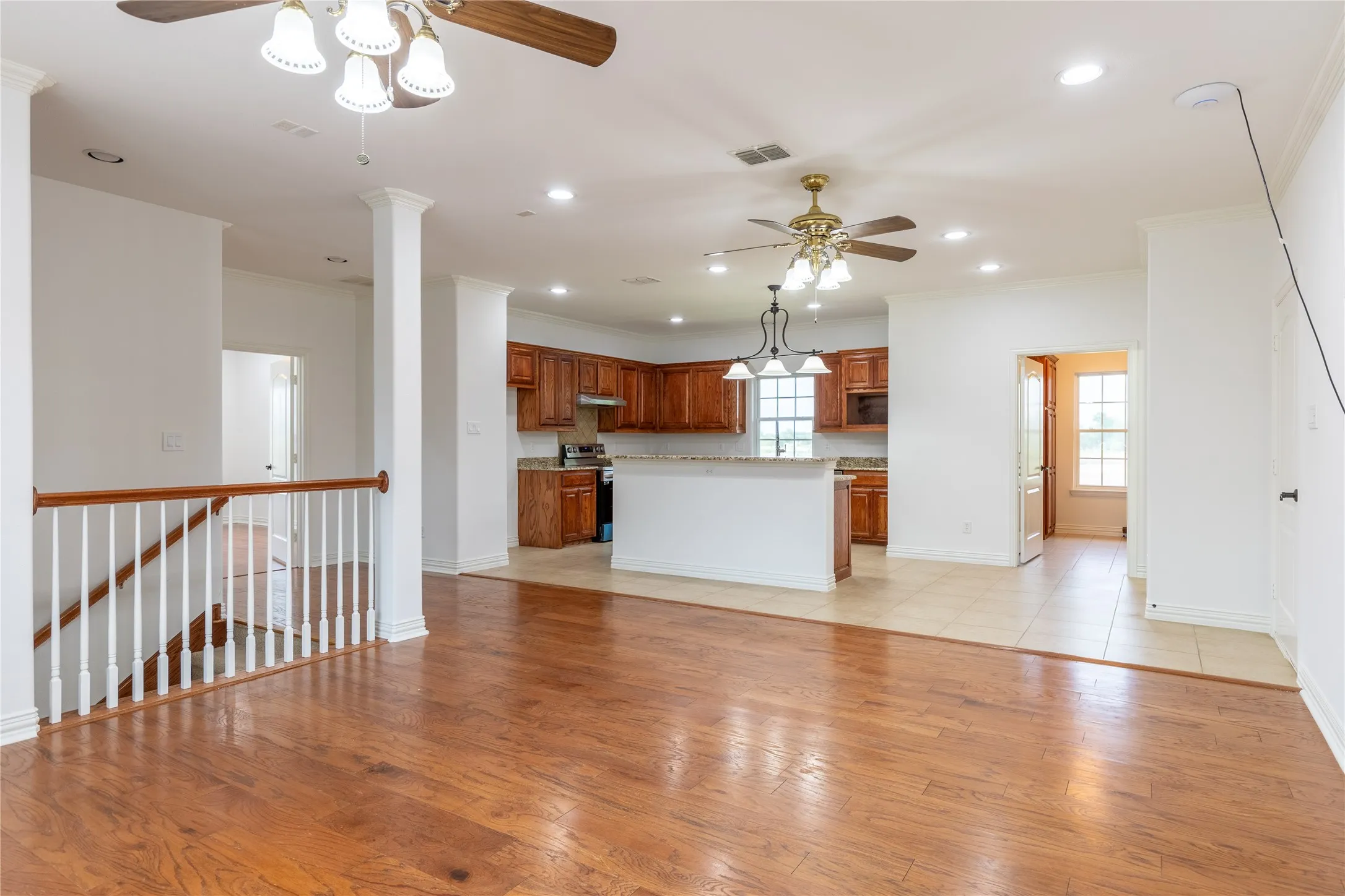 Single Family Residence For Sale in Dallas County , 2801 Vinson Road, Wylie, Texas 75098, 5 Bedroom, 5 Bathroom, 3 Garage spaces, 5,940 Sqft, built in 2011, mls#21346939, Real Estate Agent in Wylie, Homes For Sale in Dallas county, Homes For Sale in Wylie, Realtor in Wylie Texas, Real Estate Brokerage Independent Realty Texas, Luminita Cordes Realtor