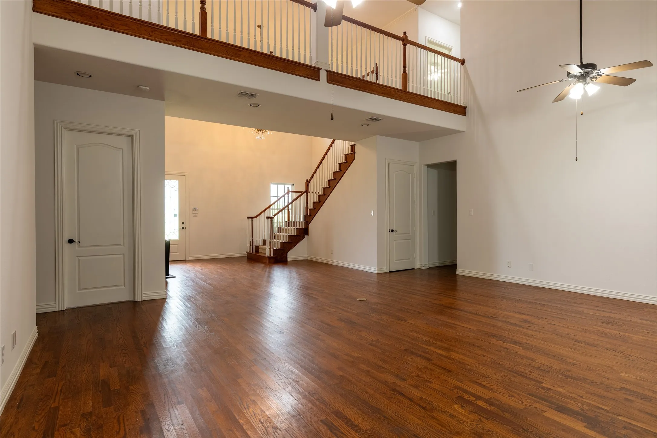 Single Family Residence For Sale in Dallas County , 2801 Vinson Road, Wylie, Texas 75098, 5 Bedroom, 5 Bathroom, 3 Garage spaces, 5,940 Sqft, built in 2011, mls#21346939, Real Estate Agent in Wylie, Homes For Sale in Dallas county, Homes For Sale in Wylie, Realtor in Wylie Texas, Real Estate Brokerage Independent Realty Texas, Luminita Cordes Realtor