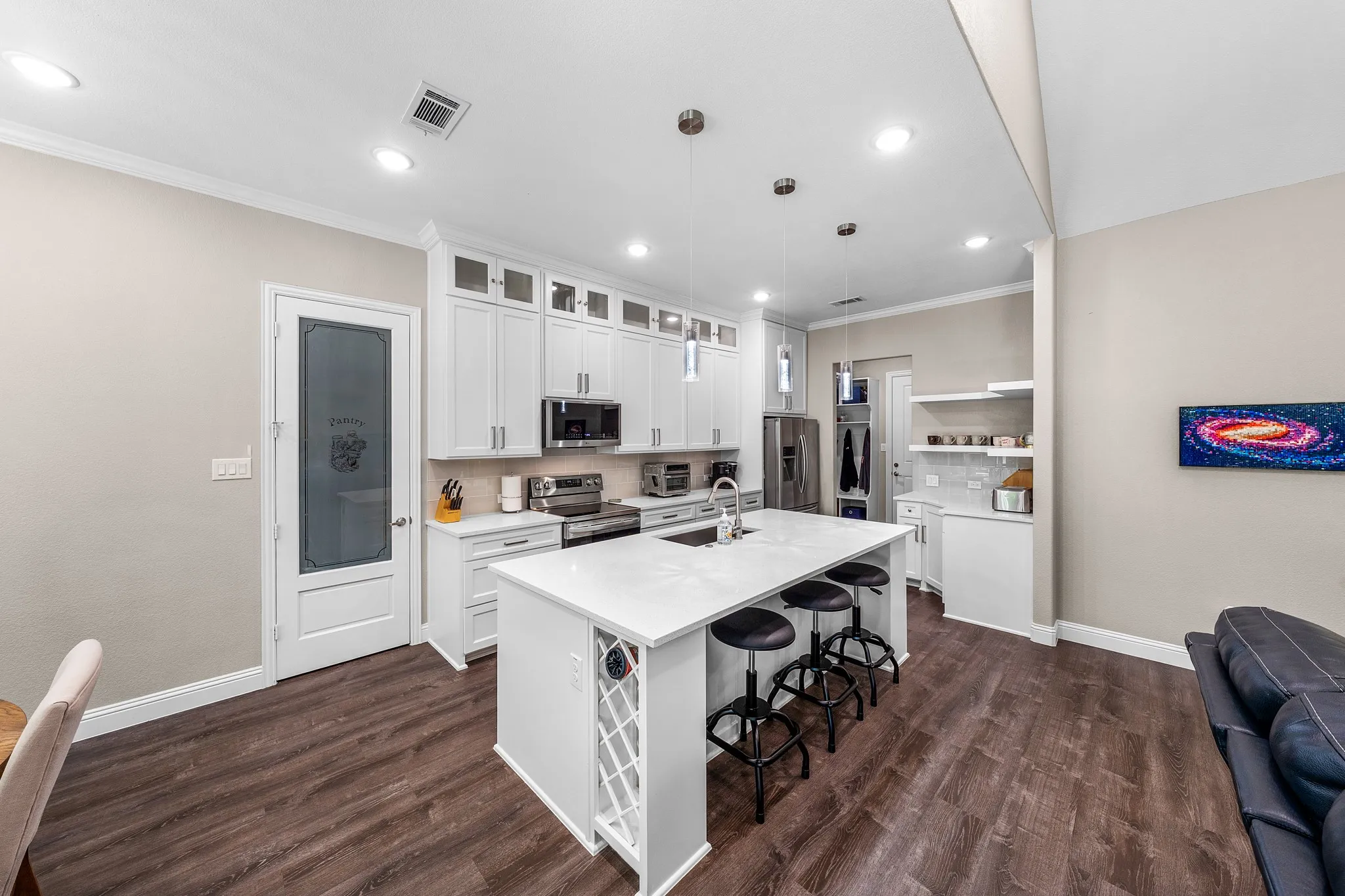 Single Family Residence For Sale in Hunt County , 1501 Oneal Street, Commerce, Texas 75428, 3 Bedroom, 3 Bathroom, 2 Garage spaces, 1,855 Sqft, built in 2022, mls#21343031, Real Estate Agent in Commerce, Homes For Sale in Hunt county, Homes For Sale in Commerce, Realtor in Commerce Texas, Real Estate Brokerage Independent Realty Texas, Luminita Cordes Realtor