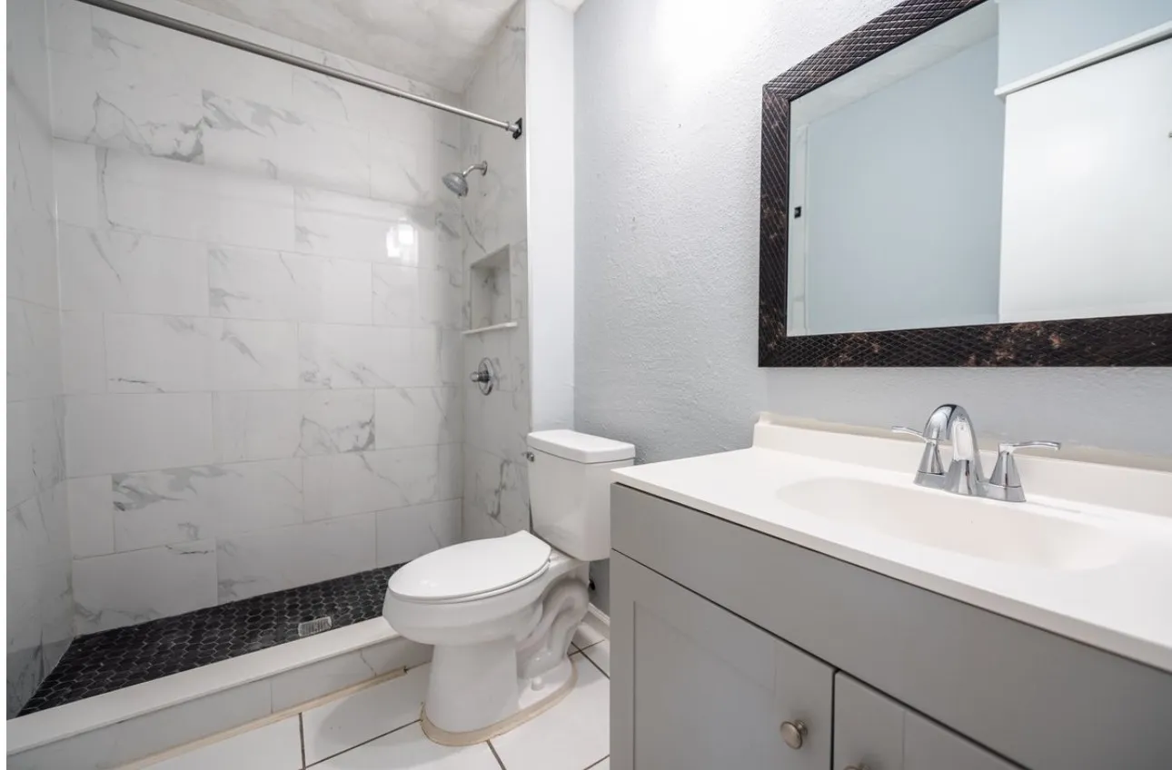 Single Family Residence For Sale in Dallas County , 4430 Windsor Drive, Garland, Texas 75042, 3 Bedroom, 2 Bathroom, 2 Garage spaces, 1,220 Sqft, built in 1966, mls#21347103, Real Estate Agent in Garland, Homes For Sale in Dallas county, Homes For Sale in Garland, Realtor in Garland Texas, Real Estate Brokerage Independent Realty Texas, Luminita Cordes Realtor