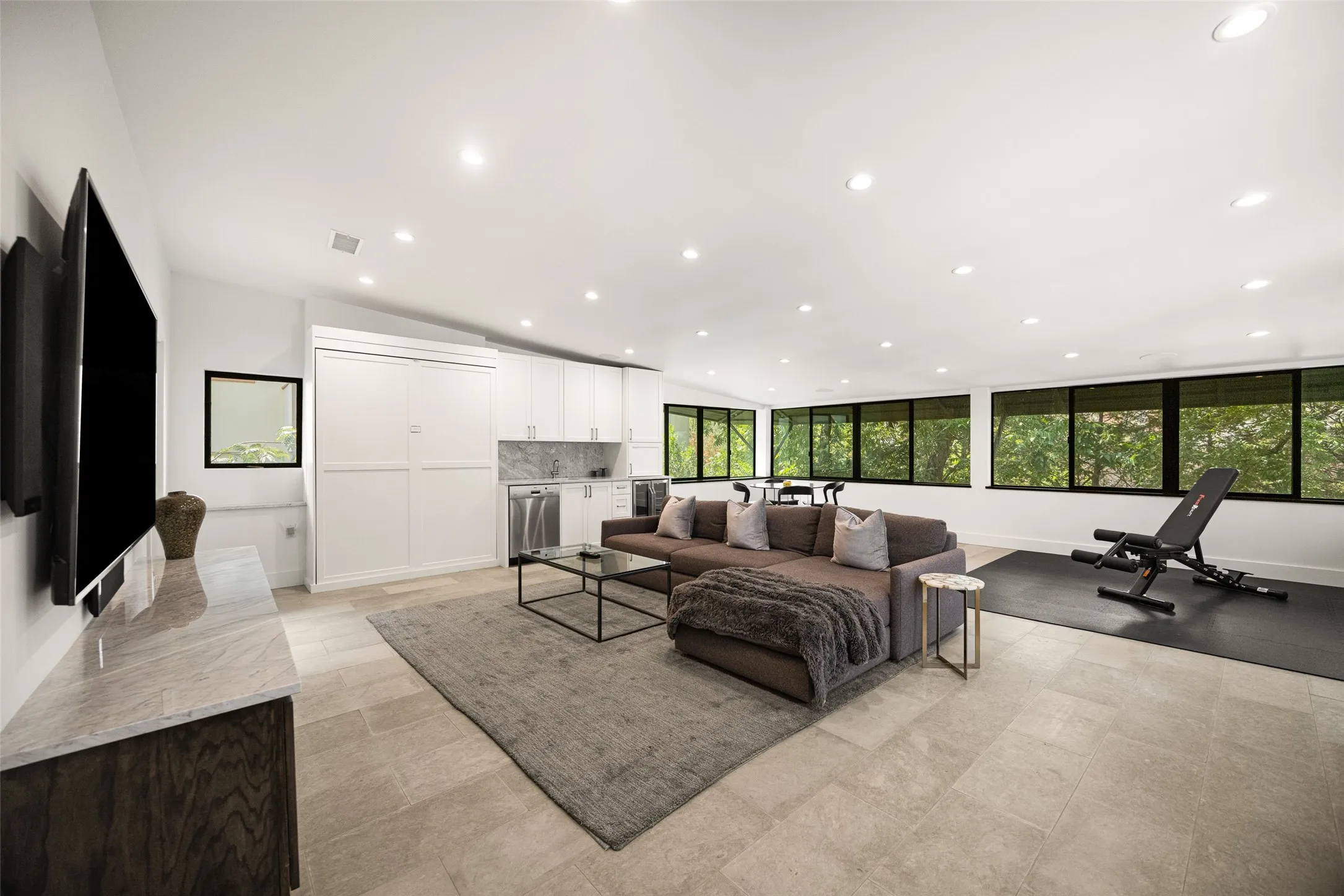 Condominium For Sale in Dallas County , 3606 Prescott Avenue, Dallas, Texas 75219, 2 Bedroom, 3 Bathroom, 1 Garage spaces, 2,109 Sqft, built in 1968, Price $650,000, mls#21346115, Real Estate Agent in Dallas, Homes For Sale in Dallas county, Homes For Sale in Dallas, Realtor in Dallas Texas, Real Estate Brokerage Independent Realty Texas, Luminita Cordes Realtor
