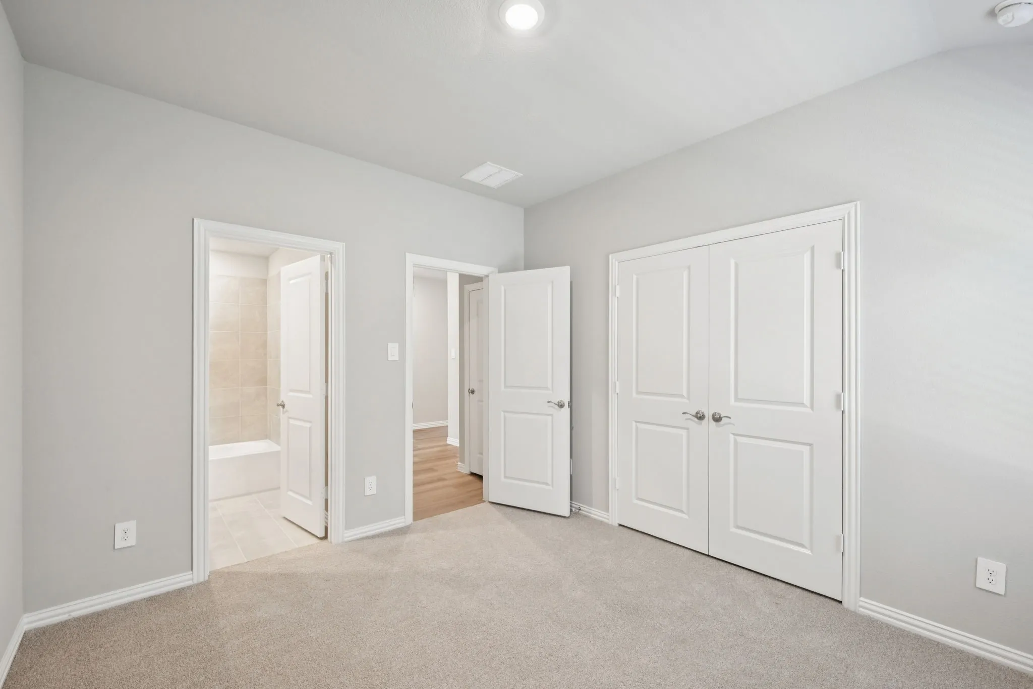 Photo is not of the actual home, but is an inspirational photo of builder’s model home and may depict options, furnishings, and/or decorator features that are not included.