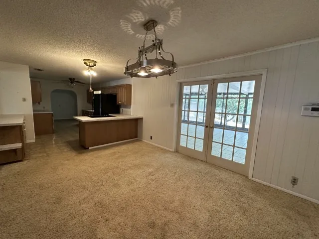 Single Family Residence For Sale in Smith County , 305 Butler Street, Arp, Texas 75750, 3 Bedroom, 2 Bathroom, Garage spaces, 2,585 Sqft, built in 1959, mls#21347201, Real Estate Agent in Arp, Homes For Sale in Smith county, Homes For Sale in Arp, Realtor in Arp Texas, Real Estate Brokerage Independent Realty Texas, Luminita Cordes Realtor