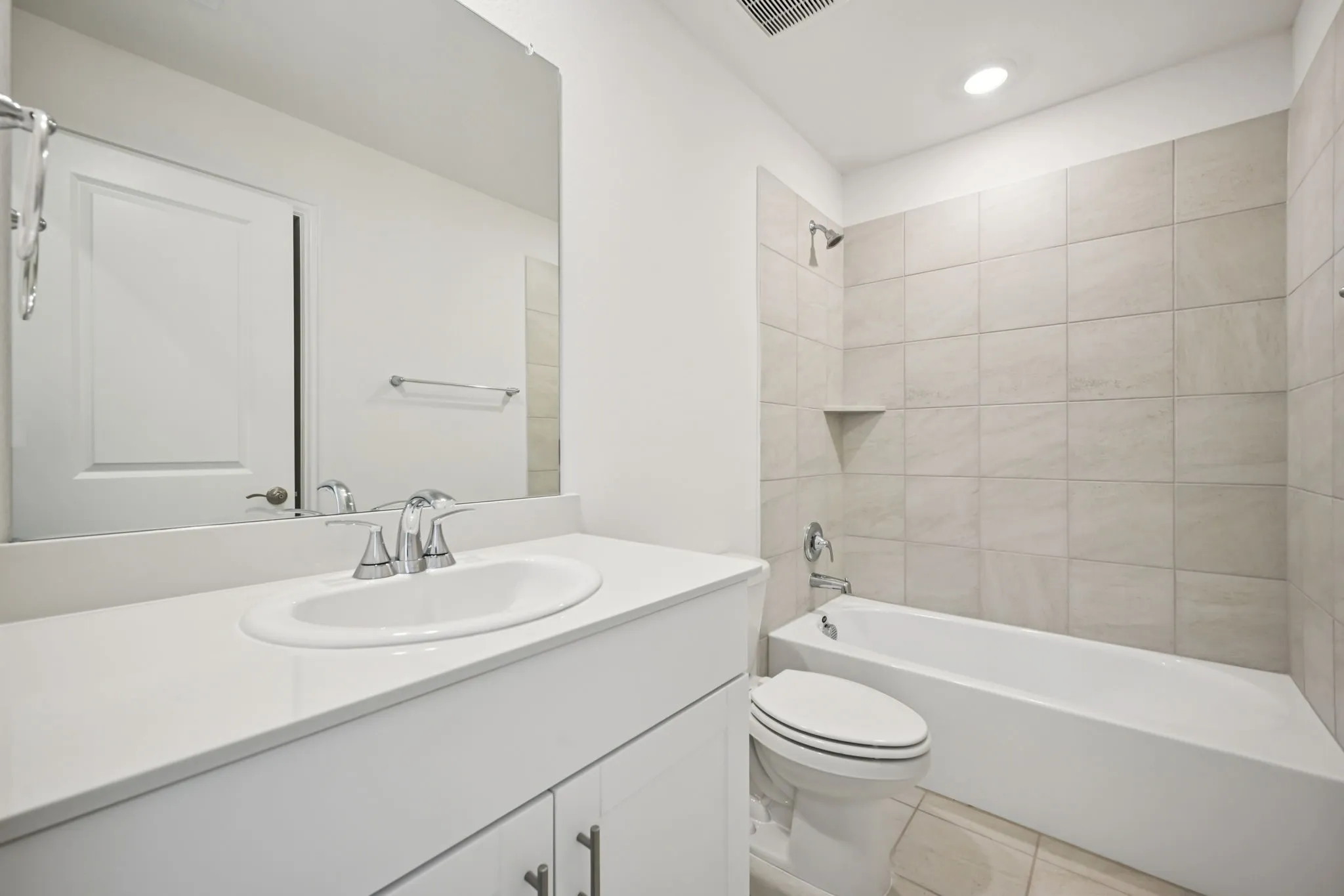 Photo is not of the actual home, but is an inspirational photo of builder’s model home and may depict options, furnishings, and/or decorator features that are not included.