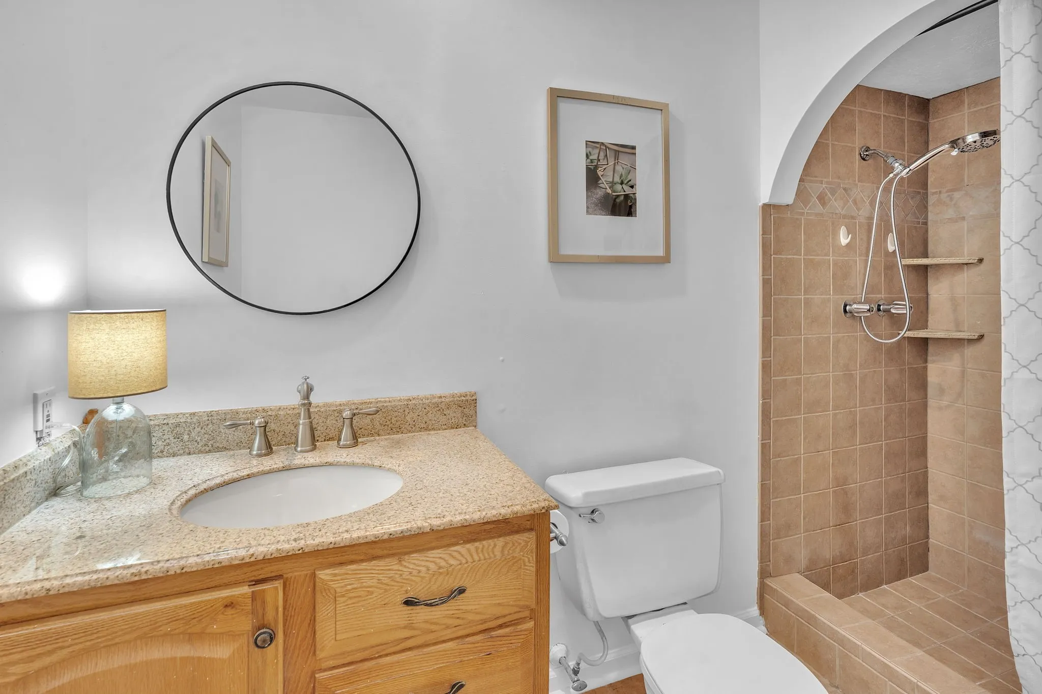 Single Family Residence For Sale in Denton County , 4908 Crawford Drive, The Colony, Texas 75056, 3 Bedroom, 2 Bathroom, 2 Garage spaces, 1,946 Sqft, built in 1977, mls#21345951, Real Estate Agent in The Colony, Homes For Sale in Denton county, Homes For Sale in The Colony, Realtor in The Colony Texas, Real Estate Brokerage Independent Realty Texas, Luminita Cordes Realtor