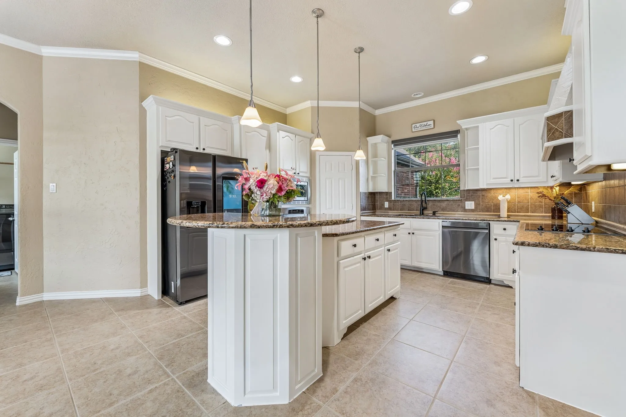 Kitchen with Island.