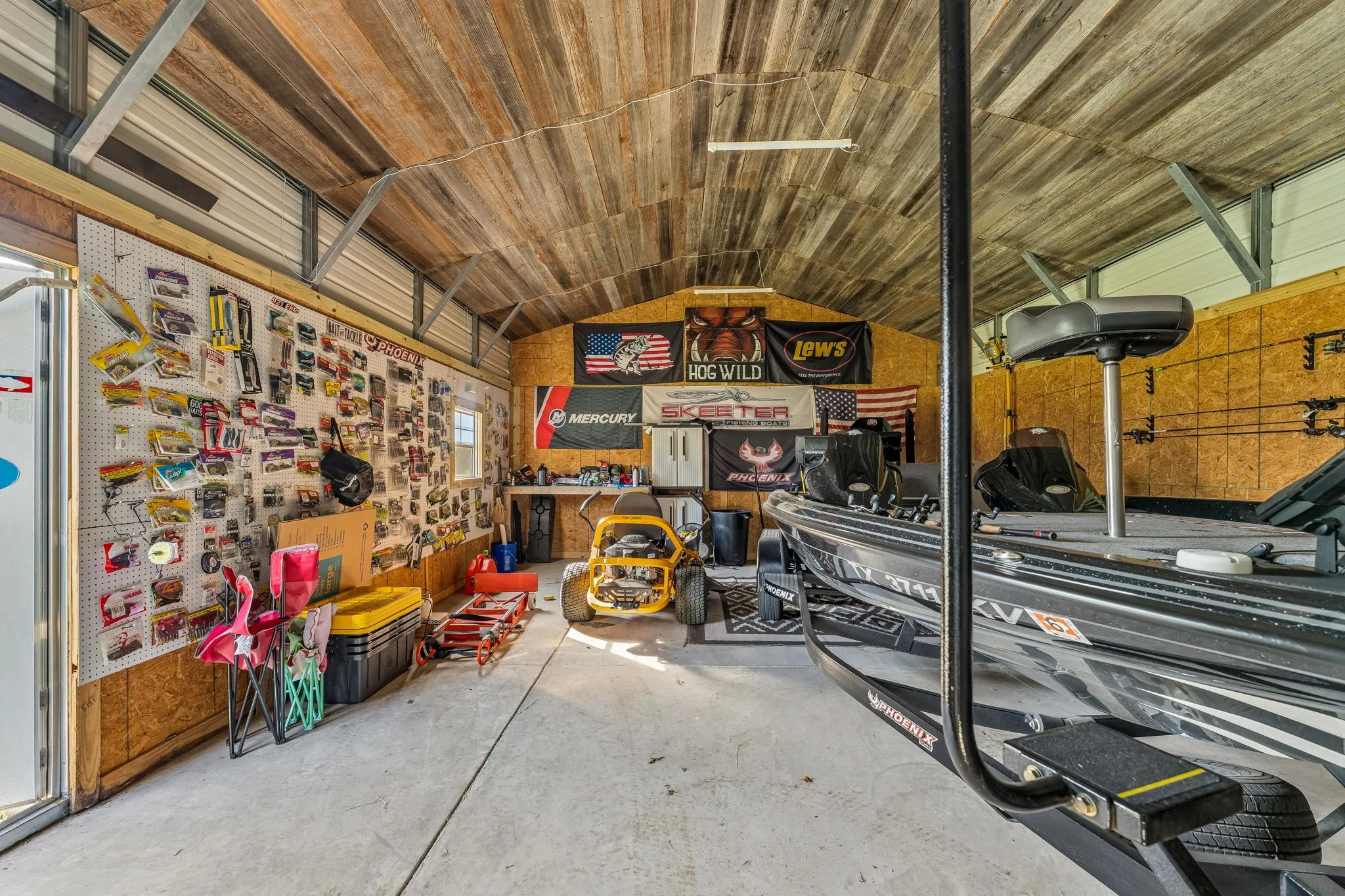 In side of the 20 x 30 workshop.