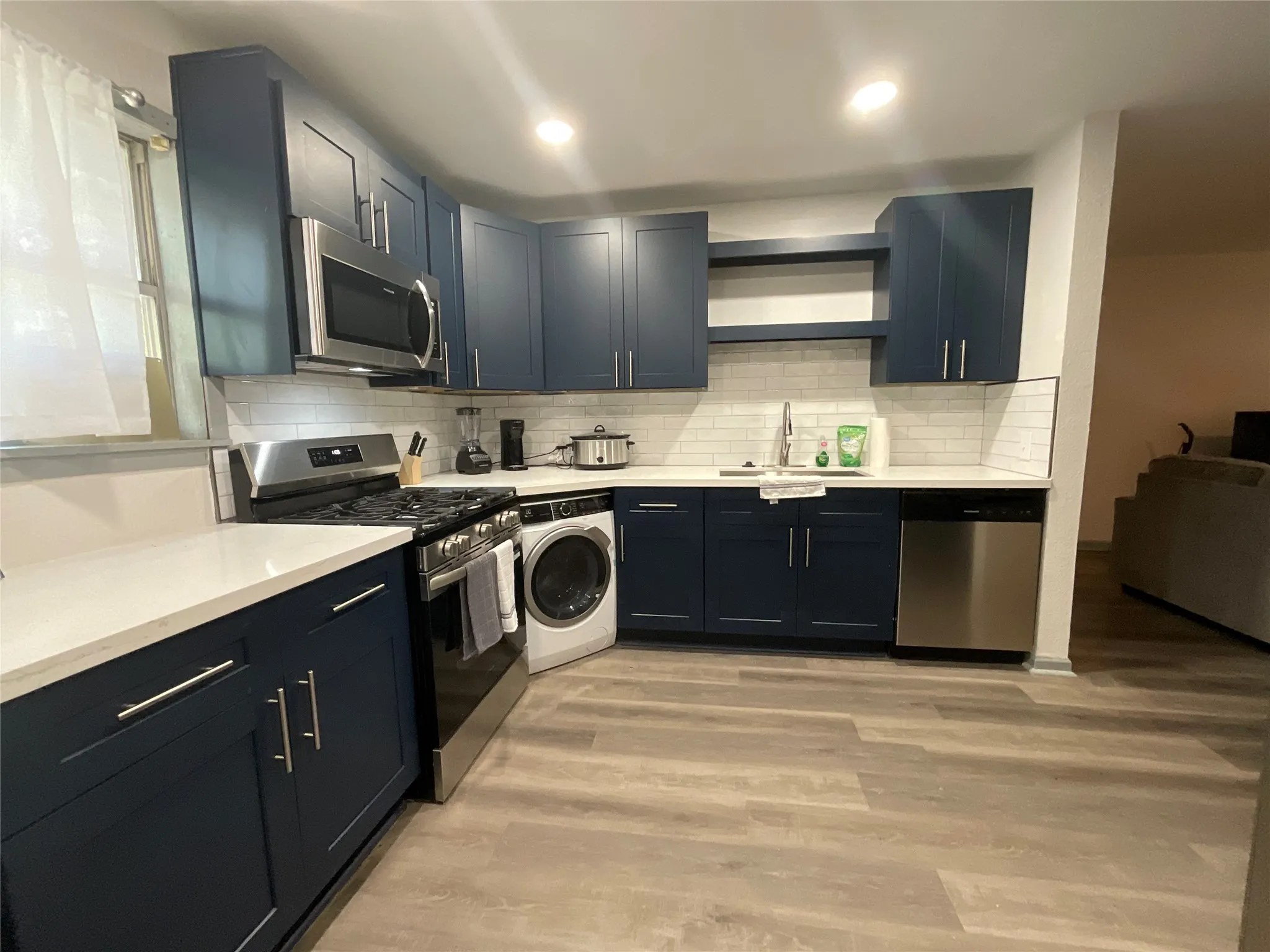 Single Family Residence For Sale in Falls County , 820 Coleman Street, Marlin, Texas 76661, 3 Bedroom, 1 Bathroom, Garage spaces, 983 Sqft, built in 1972, mls#21339718, Real Estate Agent in Marlin, Homes For Sale in Falls county, Homes For Sale in Marlin, Realtor in Marlin Texas, Real Estate Brokerage Independent Realty Texas, Luminita Cordes Realtor